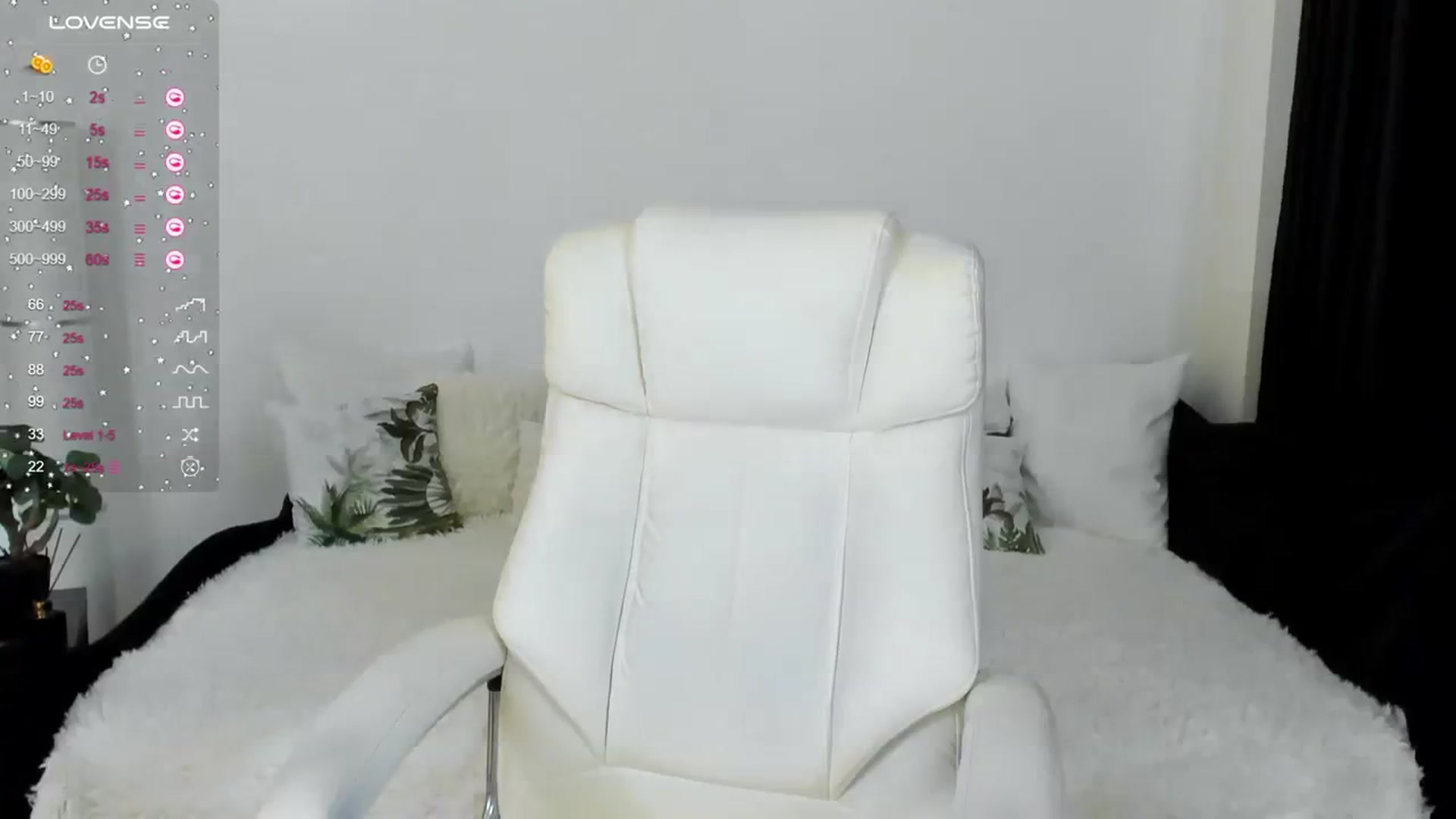 Gallery image thumbnail from Queenevamaria's myfreecams stream on, 08/29/2023, 19:52 image 18 of 20