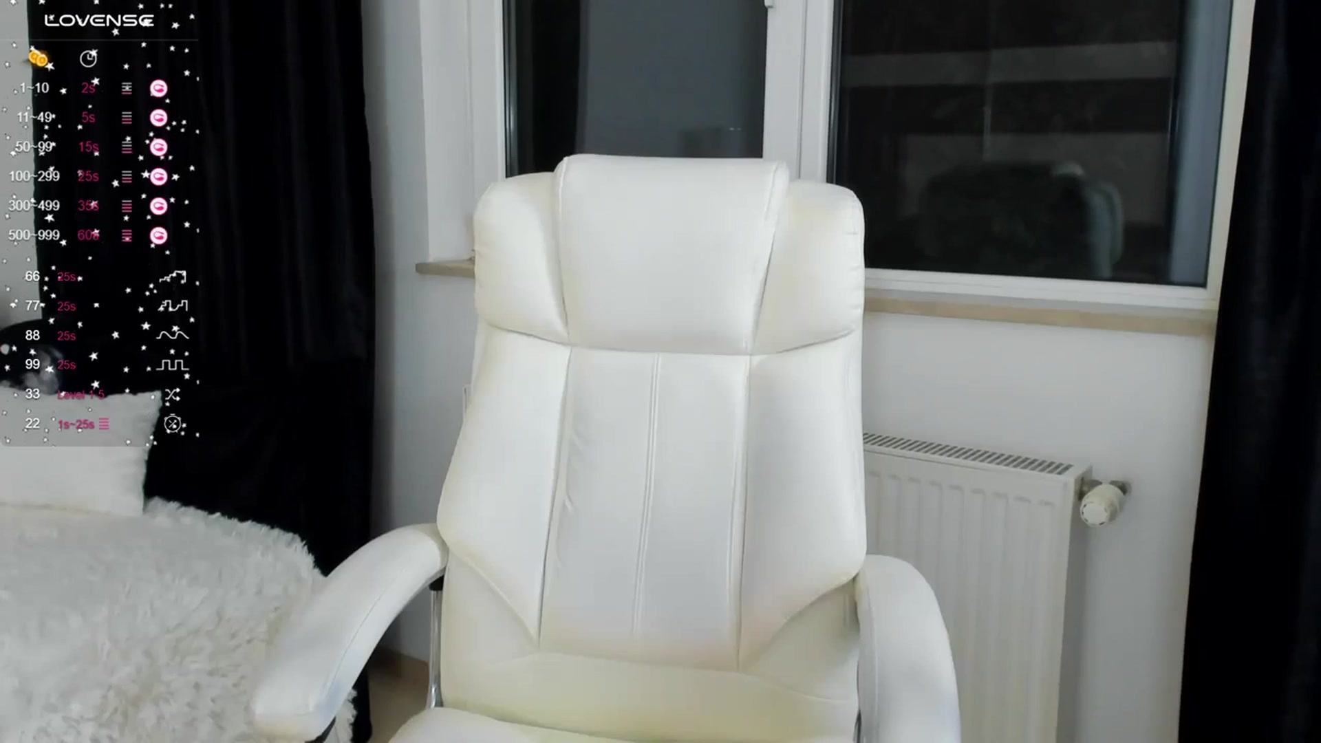 Gallery image thumbnail from Queenevamaria's myfreecams stream on, 09/04/2023, 22:18 image 9 of 20
