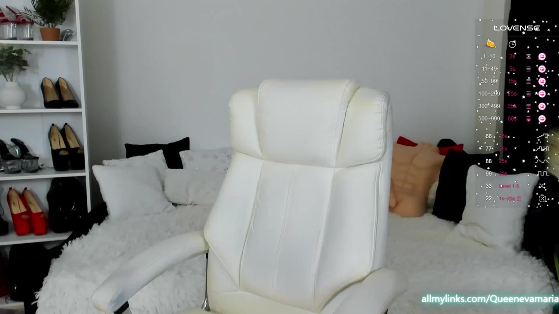 Gallery image thumbnail from Queenevamaria's myfreecams stream on, 01/28/2024, 23:52 image 13 of 20