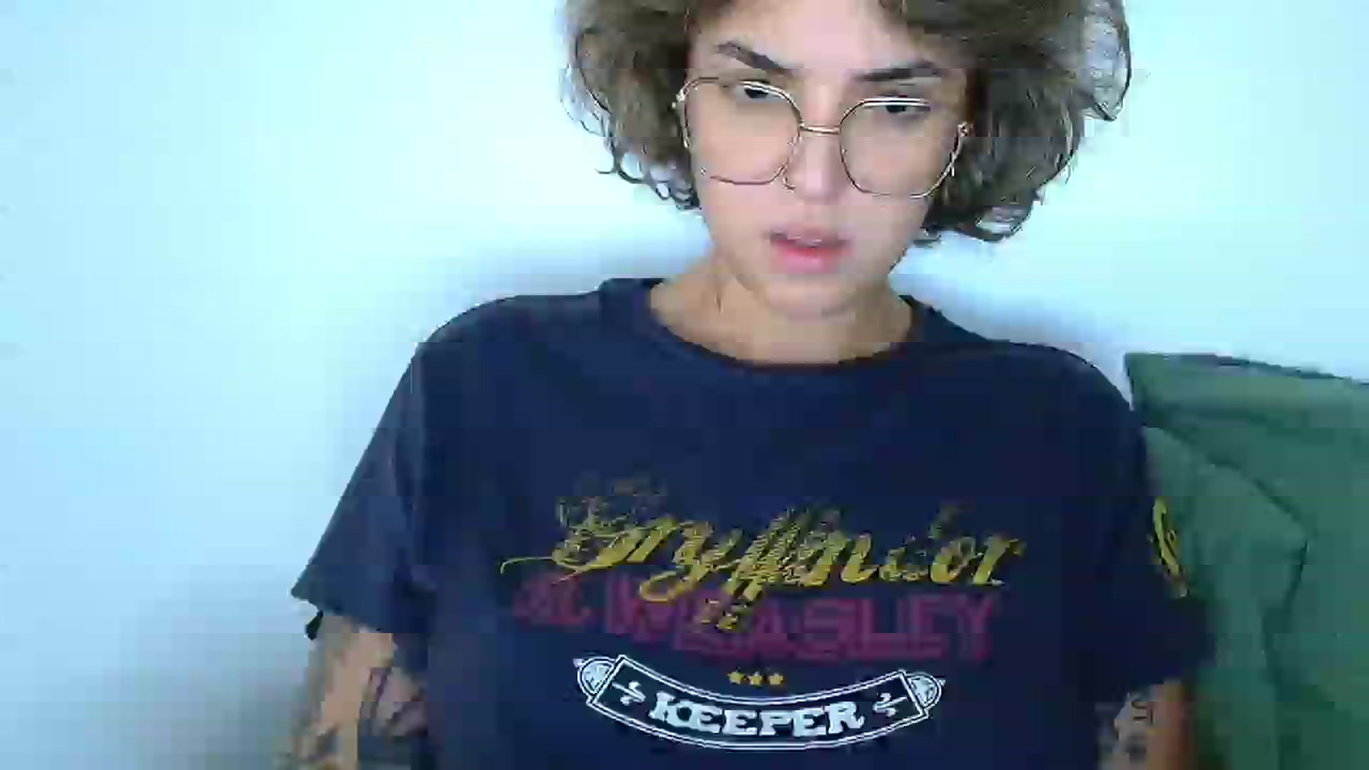 Gallery image thumbnail from QueensNYC's myfreecams stream on, 11/12/2024, 17:42 image 7 of 20