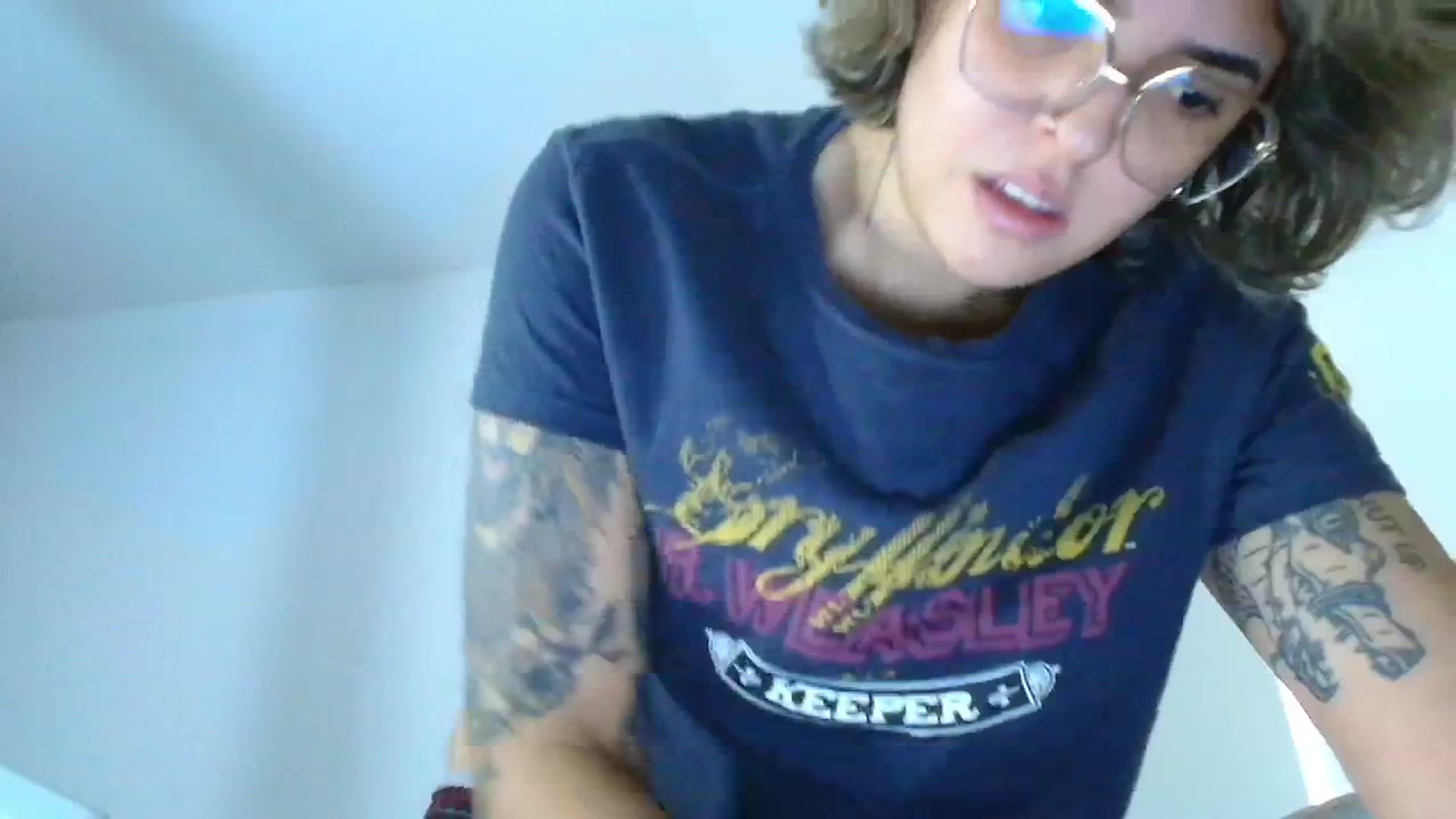Gallery image thumbnail from QueensNYC's myfreecams stream on, 11/12/2024, 18:50 image 16 of 20