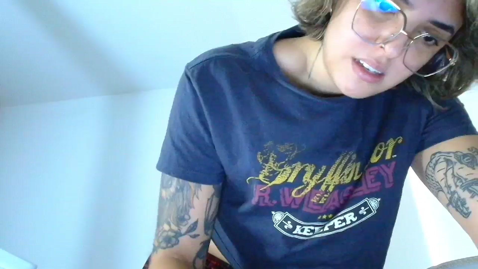Gallery image thumbnail from QueensNYC's myfreecams stream on, 11/12/2024, 18:50 image 12 of 20