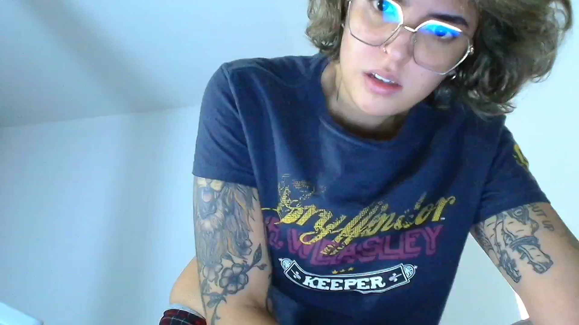 Gallery image thumbnail from QueensNYC's myfreecams stream on, 11/12/2024, 18:50 image 15 of 20