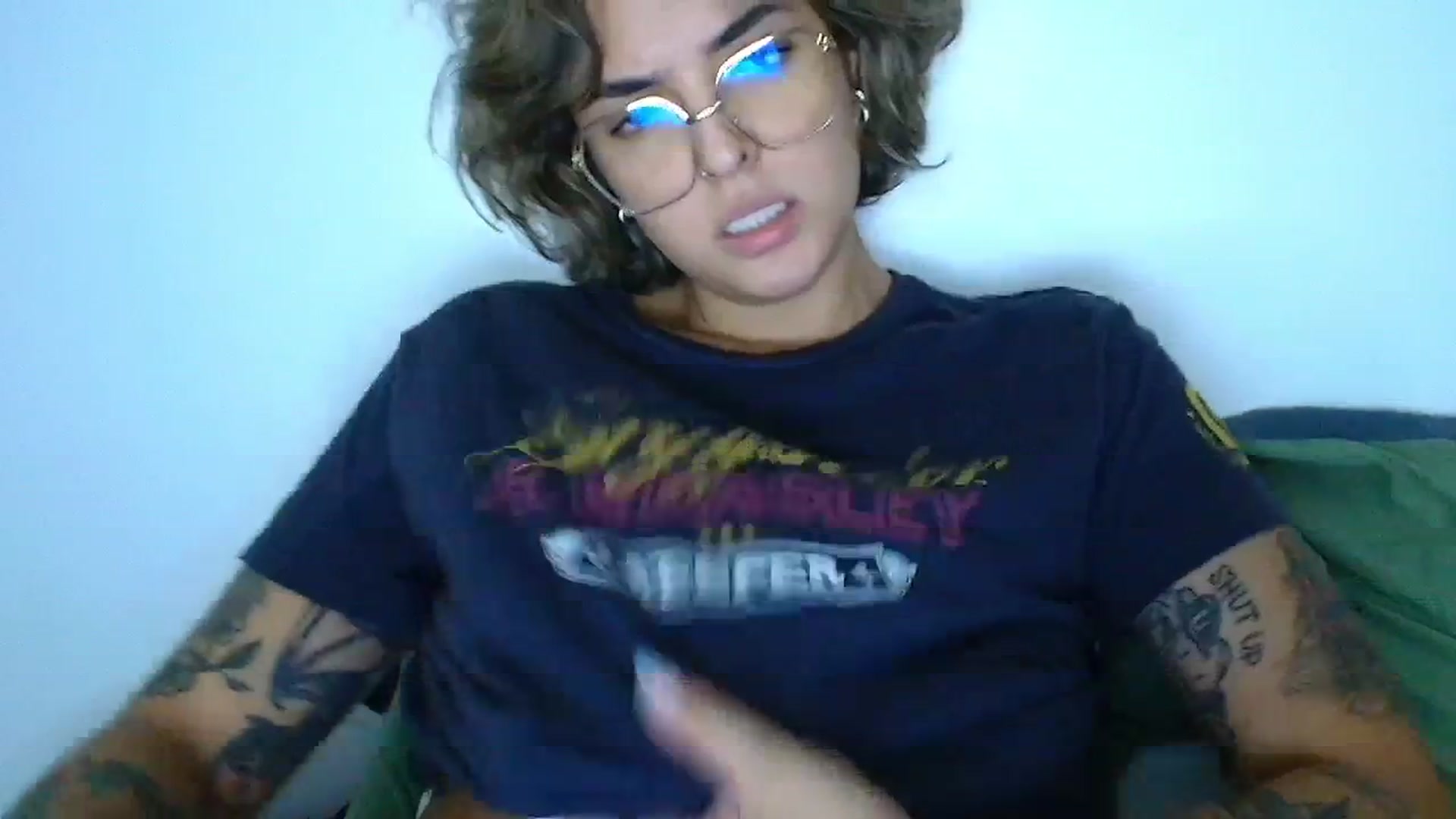 Gallery image thumbnail from QueensNYC's myfreecams stream on, 11/12/2024, 18:50 image 20 of 20