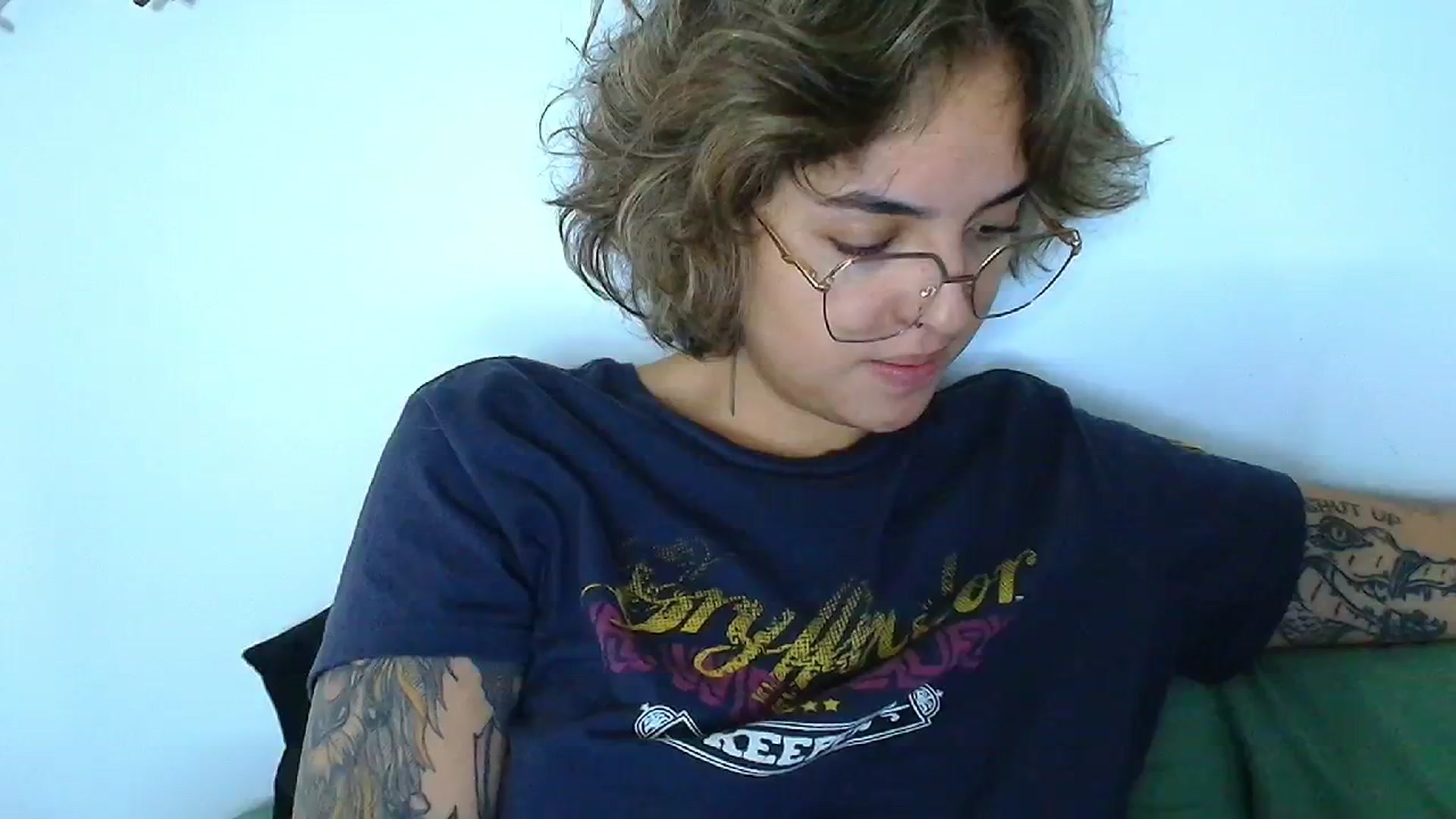 Gallery image thumbnail from QueensNYC's myfreecams stream on, 11/14/2024, 16:04 image 17 of 20