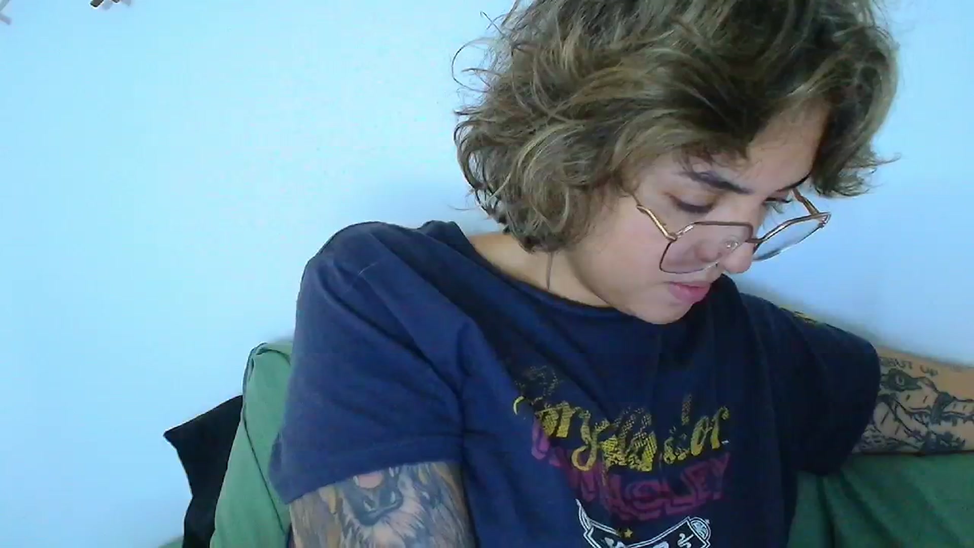Gallery image thumbnail from QueensNYC's myfreecams stream on, 11/14/2024, 16:04 image 19 of 20