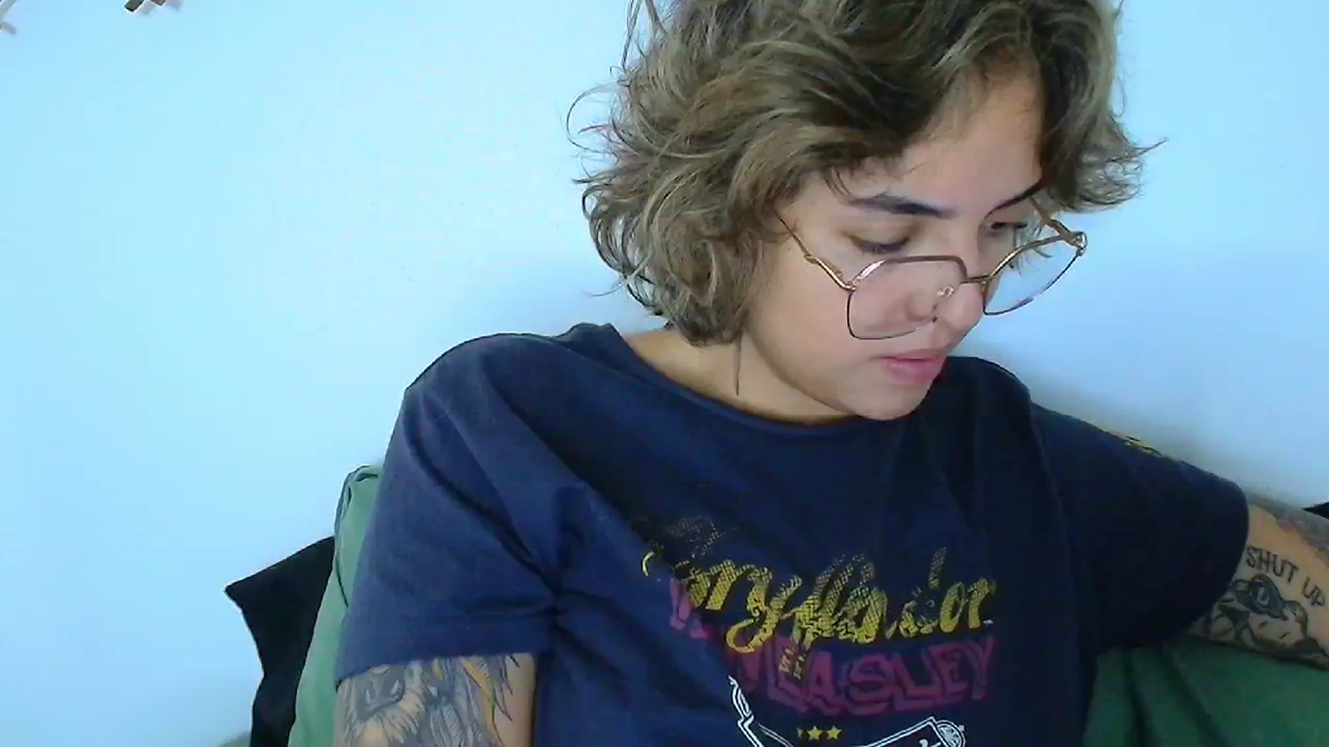 Gallery image thumbnail from QueensNYC's myfreecams stream on, 11/14/2024, 16:04 image 20 of 20