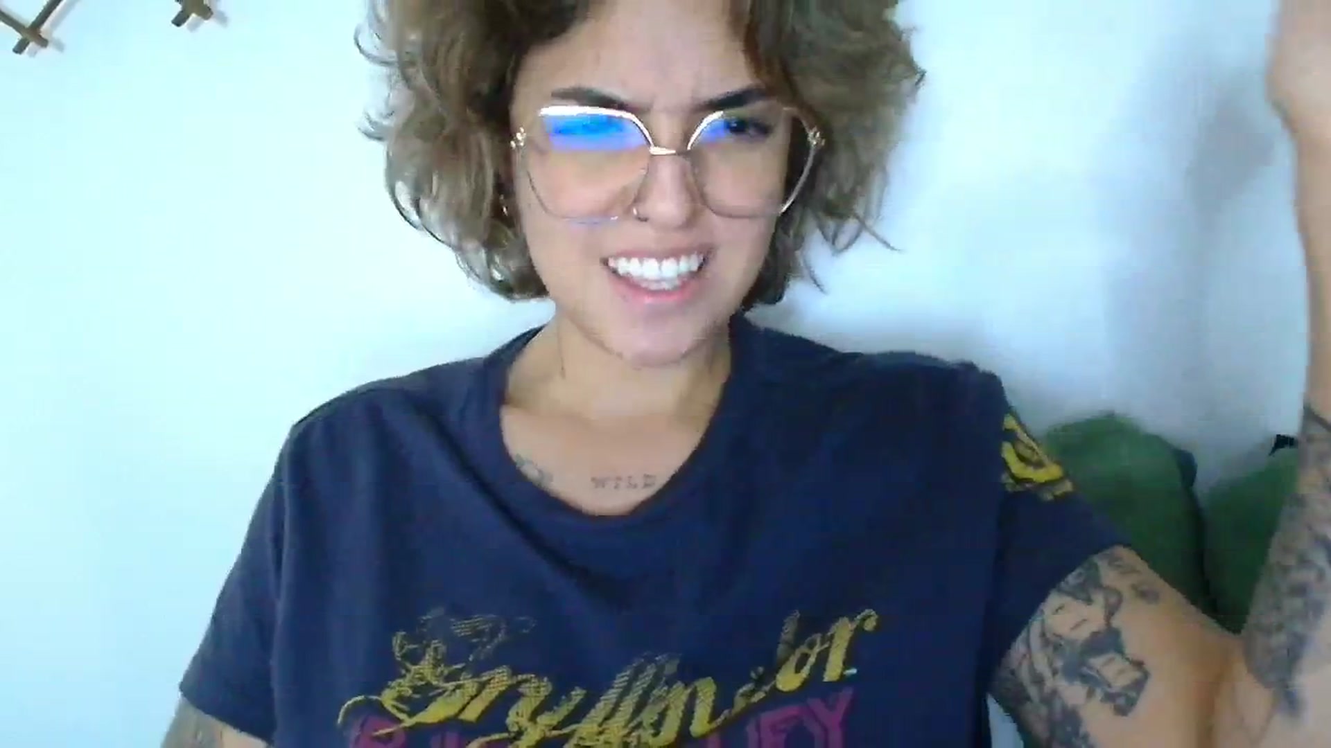 Gallery image thumbnail from QueensNYC's myfreecams stream on, 11/14/2024, 16:04 image 10 of 20