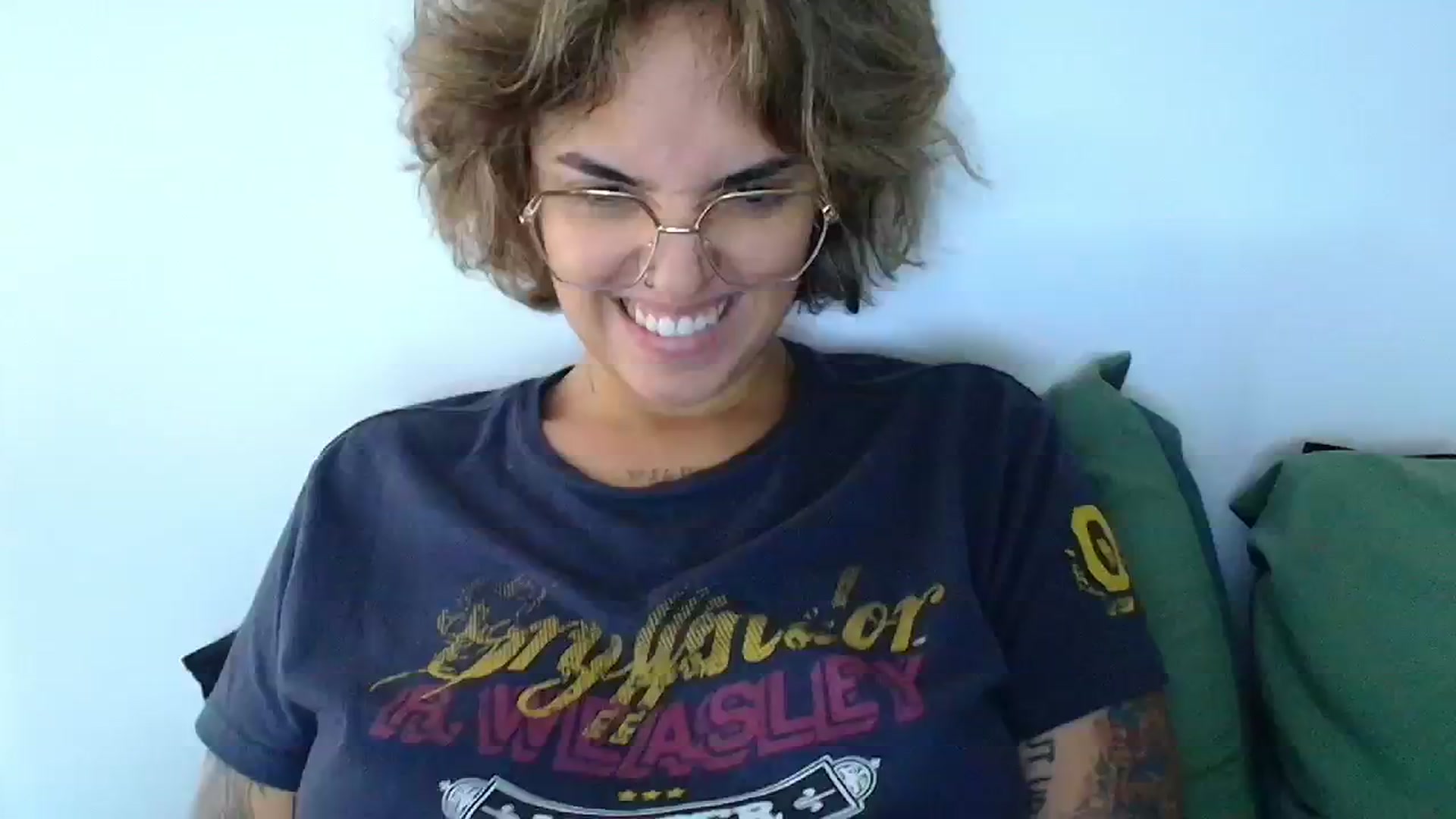 Gallery image thumbnail from QueensNYC's myfreecams stream on, 11/14/2024, 17:31 image 20 of 20