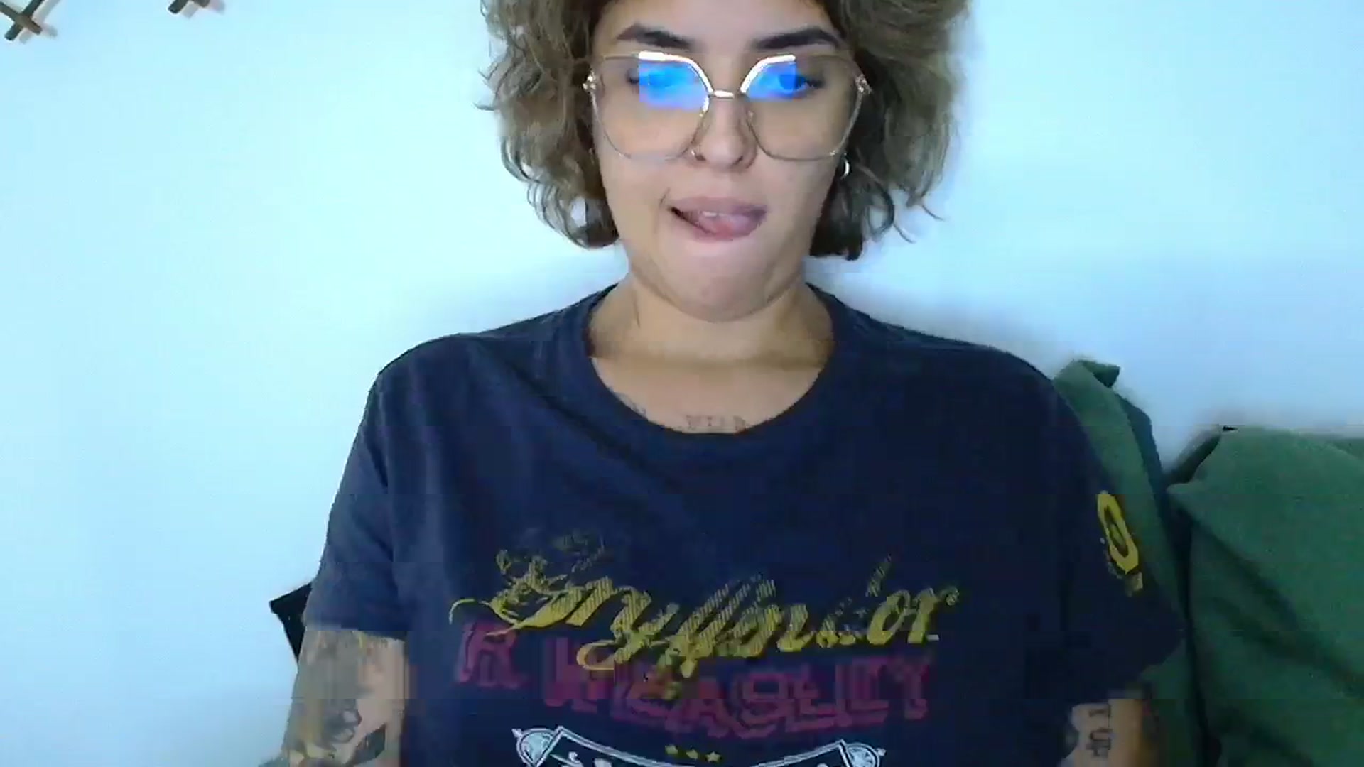 Gallery image thumbnail from QueensNYC's myfreecams stream on, 11/14/2024, 17:31 image 4 of 20