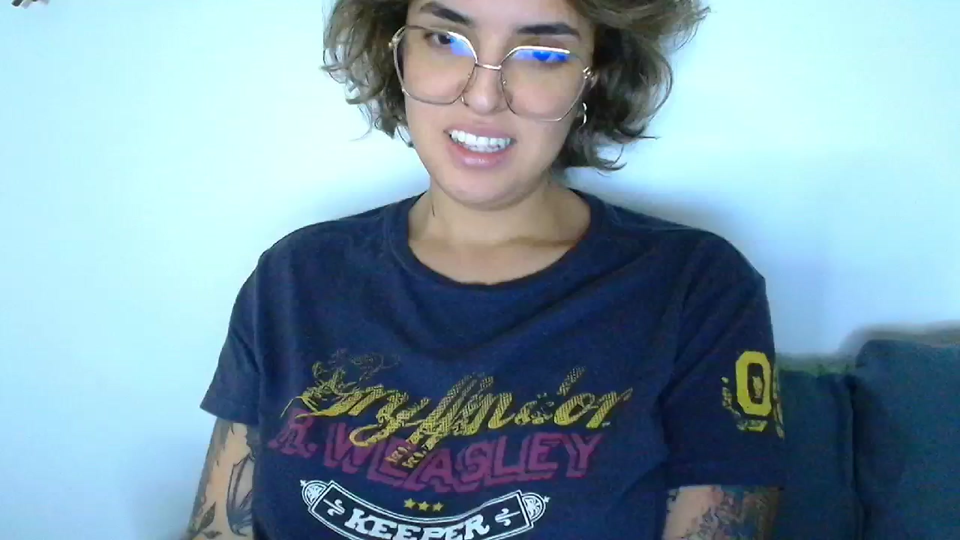 Gallery image thumbnail from QueensNYC's myfreecams stream on, 11/15/2024, 17:06 image 17 of 20