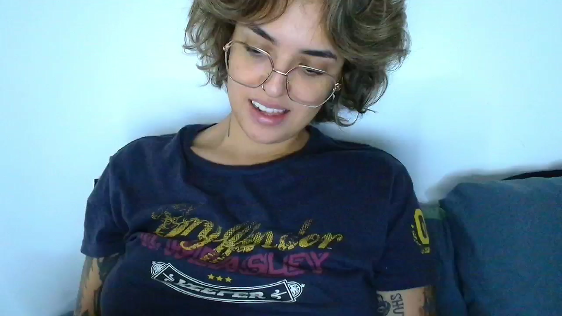 Gallery image thumbnail from QueensNYC's myfreecams stream on, 11/15/2024, 17:06 image 9 of 20