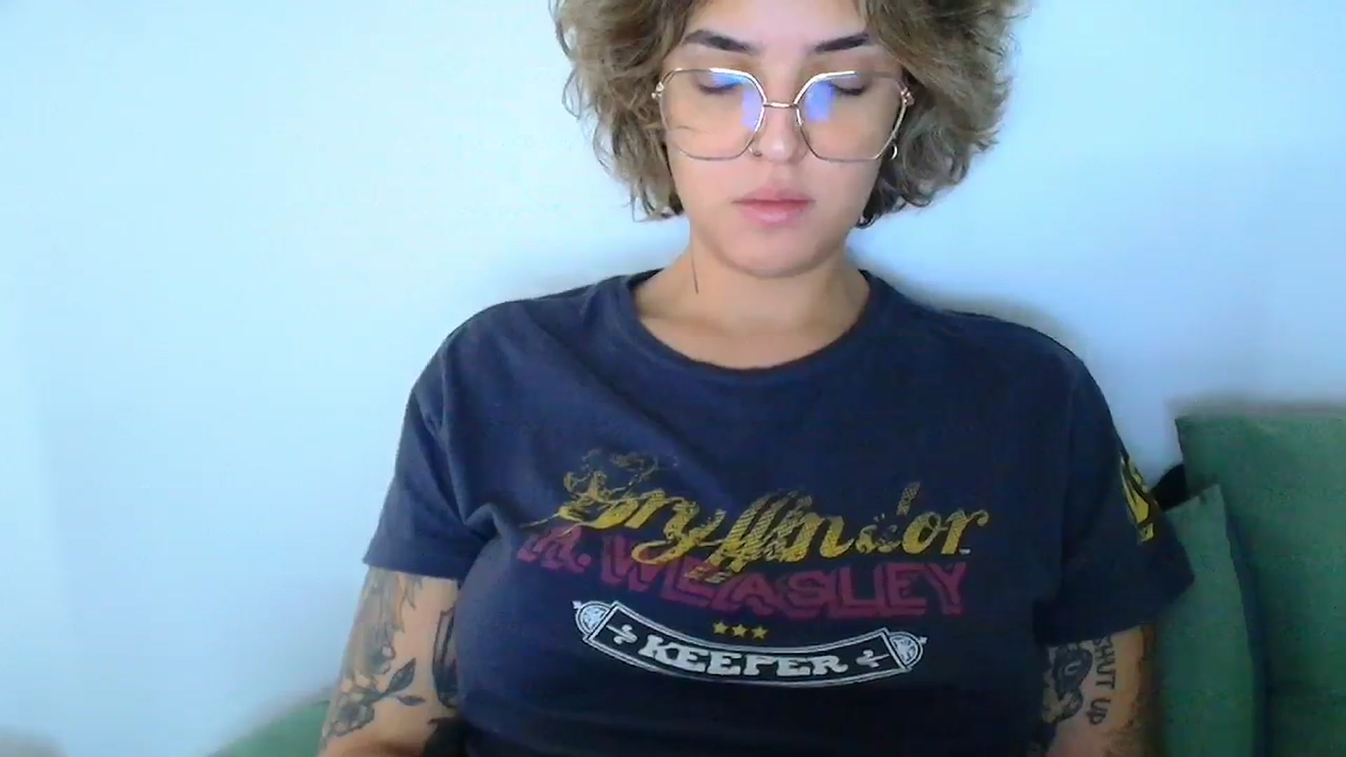 Gallery image thumbnail from QueensNYC's myfreecams stream on, 11/20/2024, 16:43 image 2 of 20