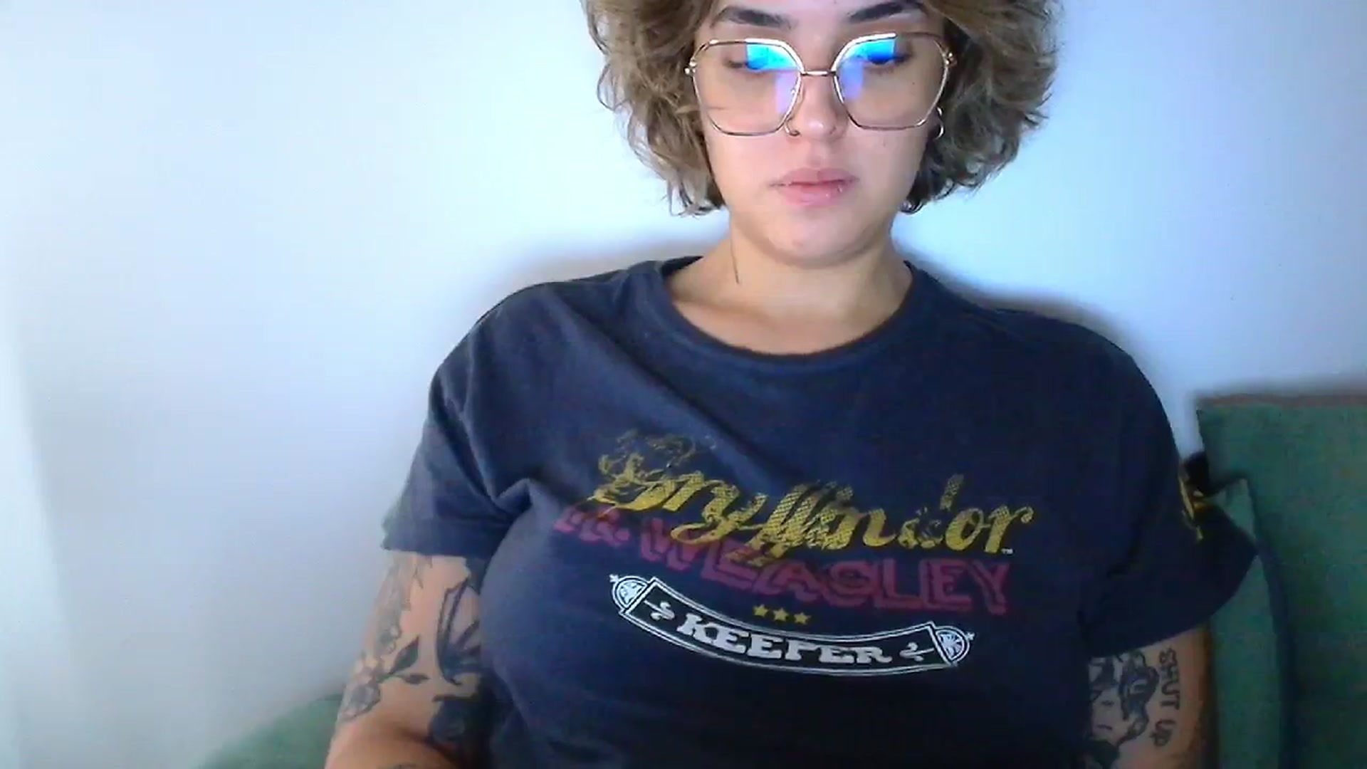 Gallery image thumbnail from QueensNYC's myfreecams stream on, 11/20/2024, 16:43 image 3 of 20