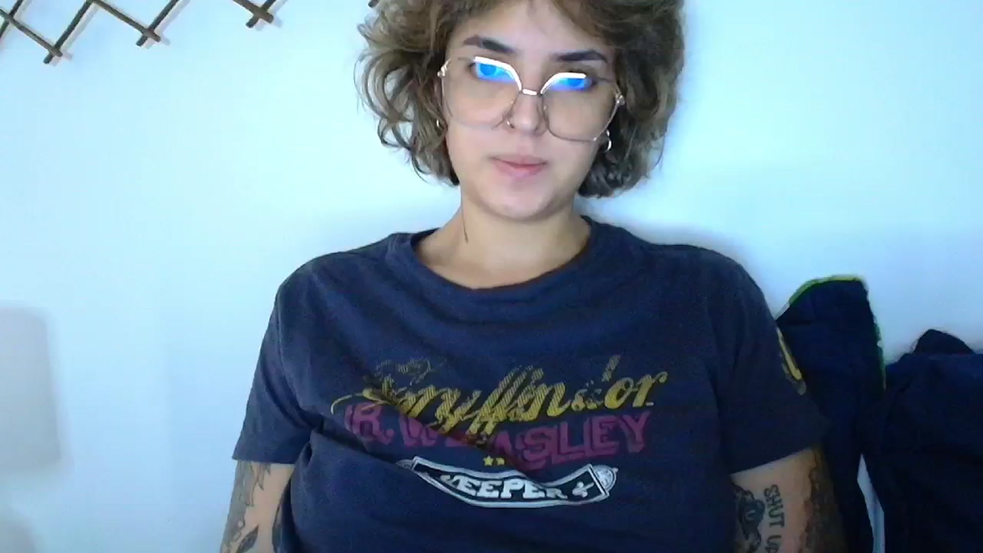 Gallery image thumbnail from QueensNYC's myfreecams stream on, 12/02/2024, 17:02 image 6 of 20