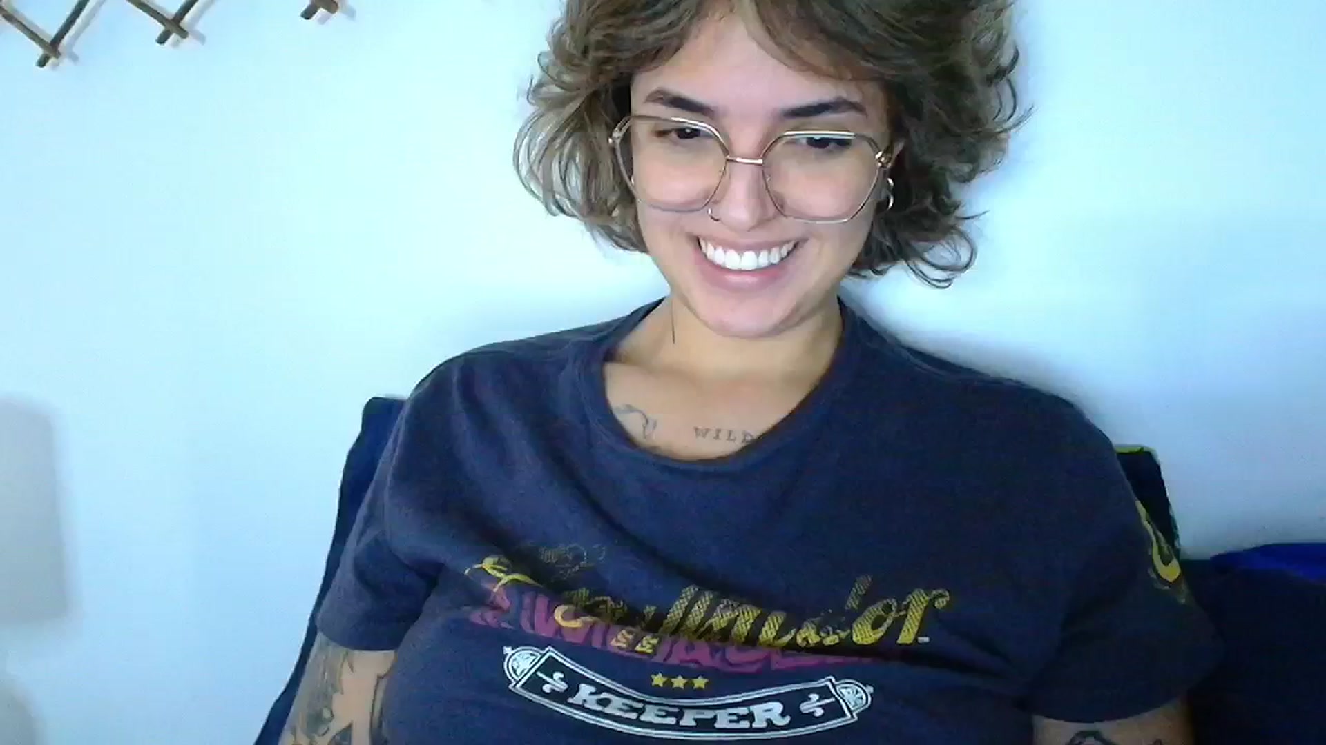 Gallery image thumbnail from QueensNYC's myfreecams stream on, 12/02/2024, 18:32 image 3 of 20