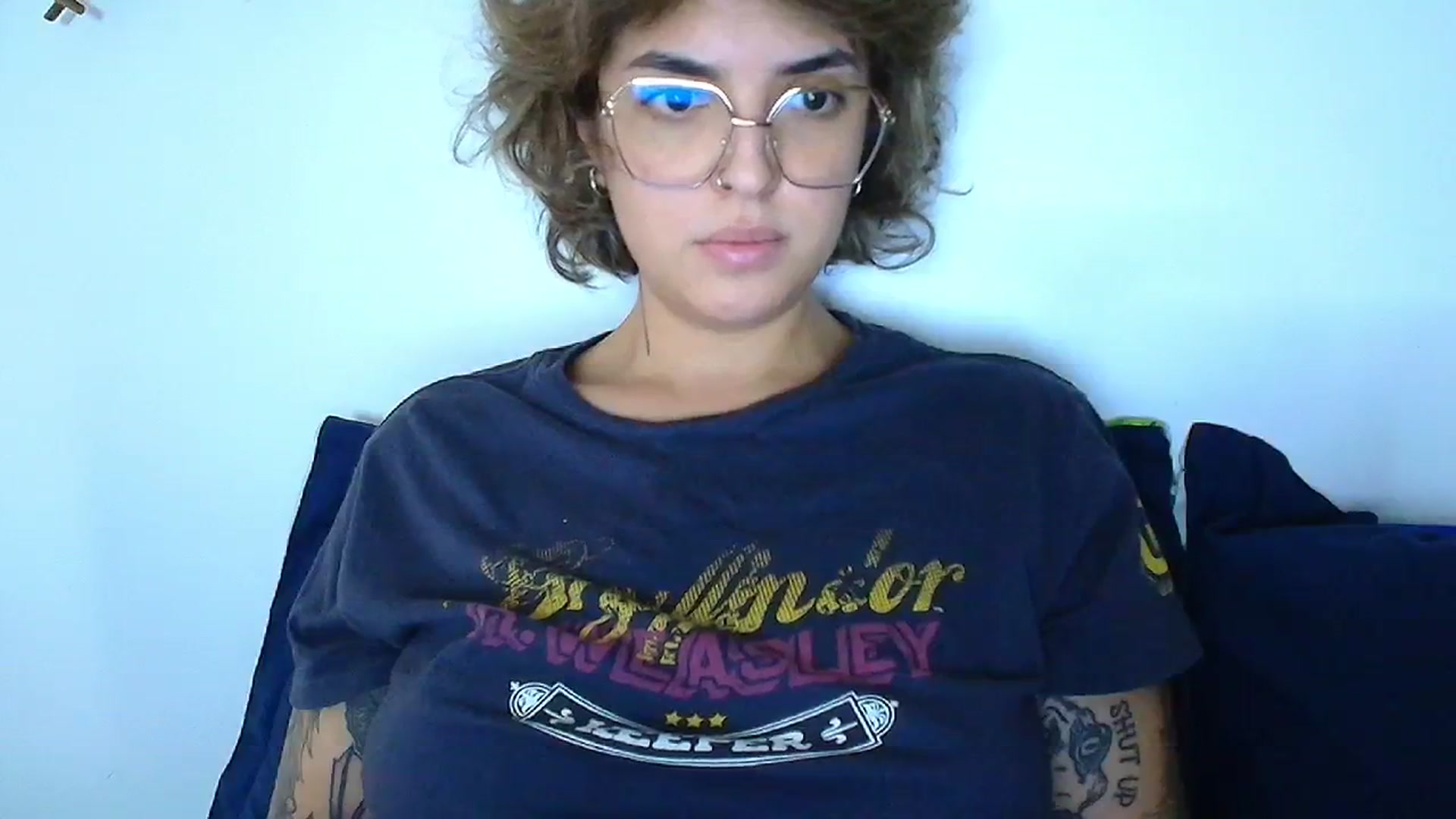 Gallery image thumbnail from QueensNYC's myfreecams stream on, 12/02/2024, 20:15 image 14 of 20