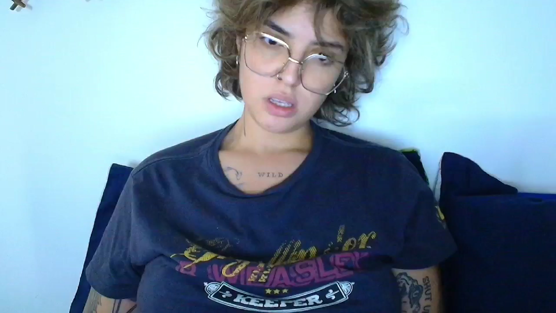 Gallery image thumbnail from QueensNYC's myfreecams stream on, 12/02/2024, 20:15 image 1 of 20