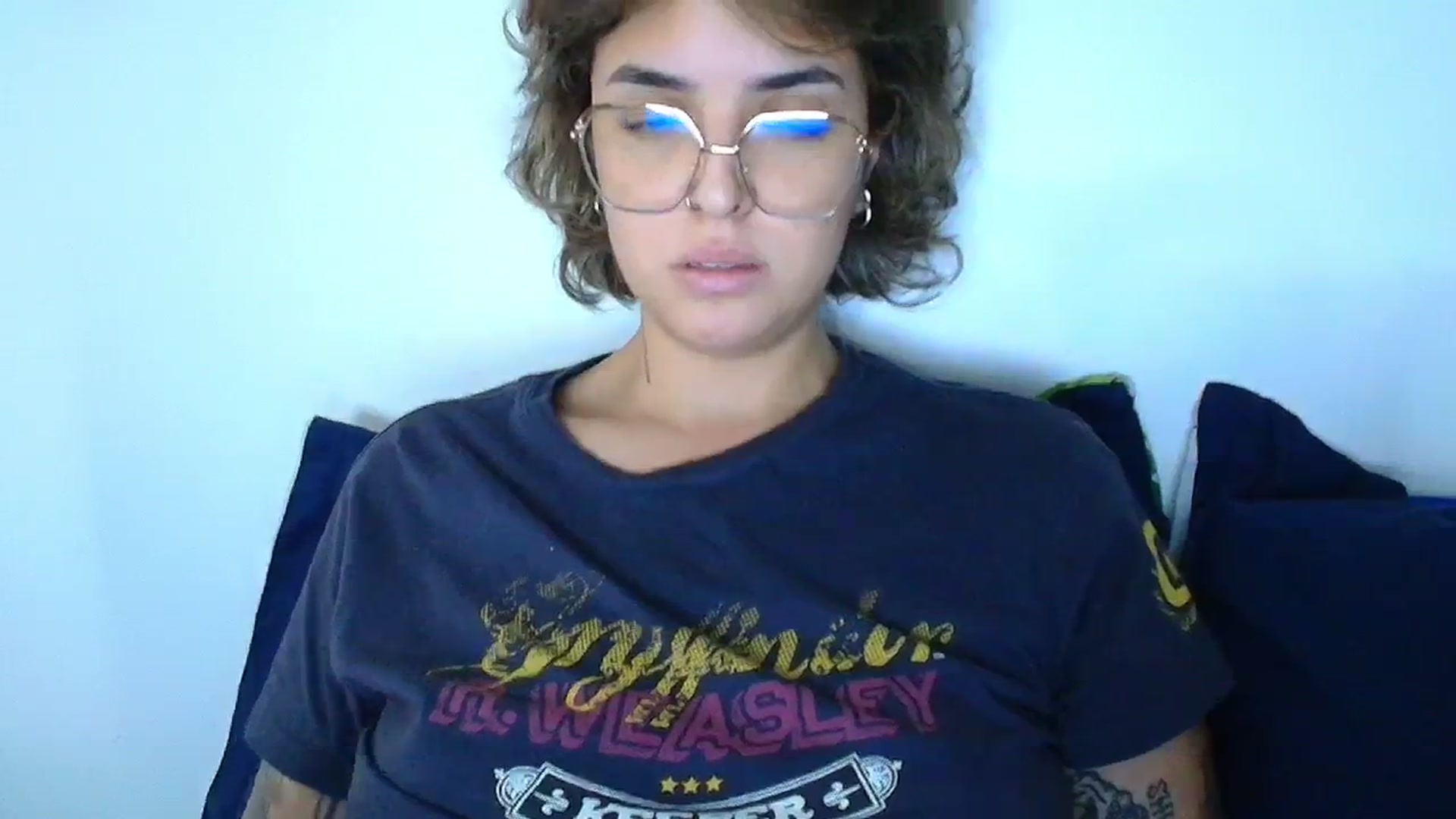 Gallery image thumbnail from QueensNYC's myfreecams stream on, 12/02/2024, 20:15 image 5 of 20