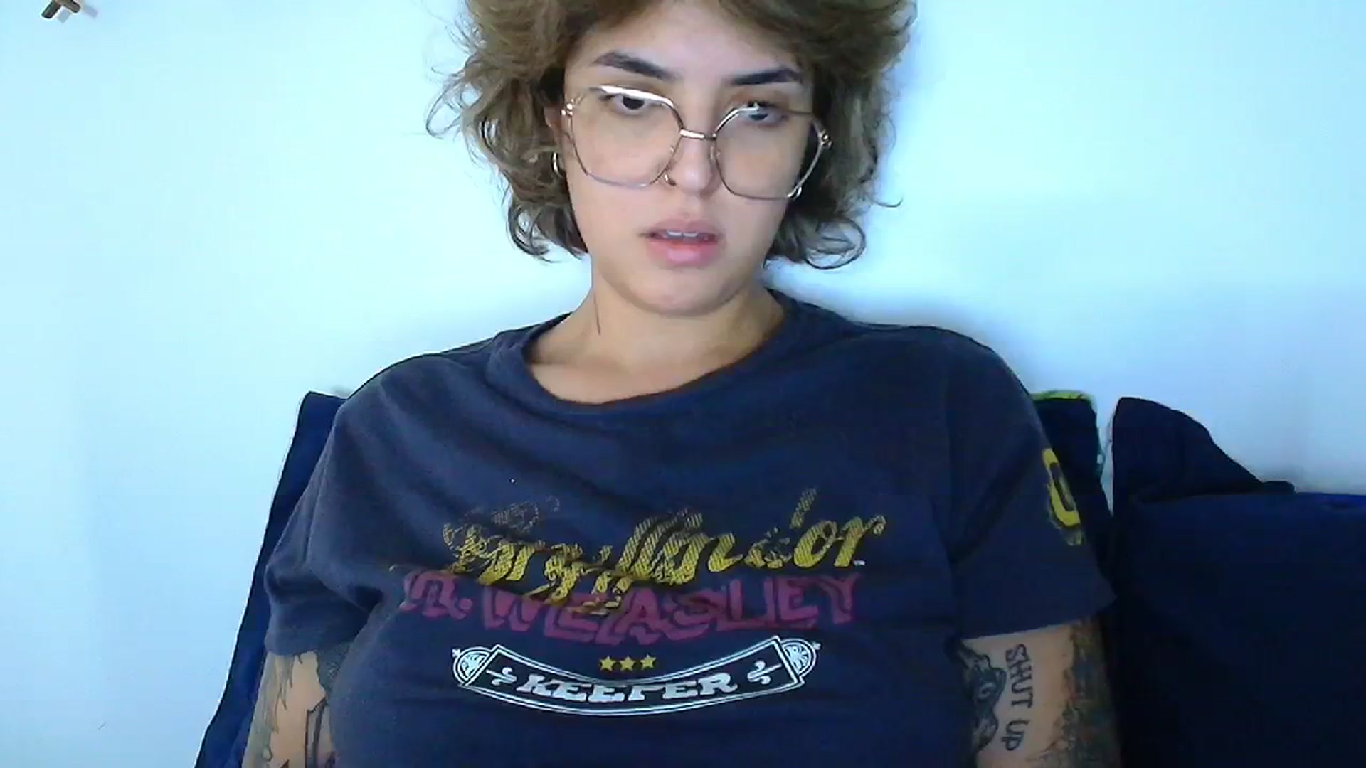 Gallery image thumbnail from QueensNYC's myfreecams stream on, 12/02/2024, 20:15 image 13 of 20