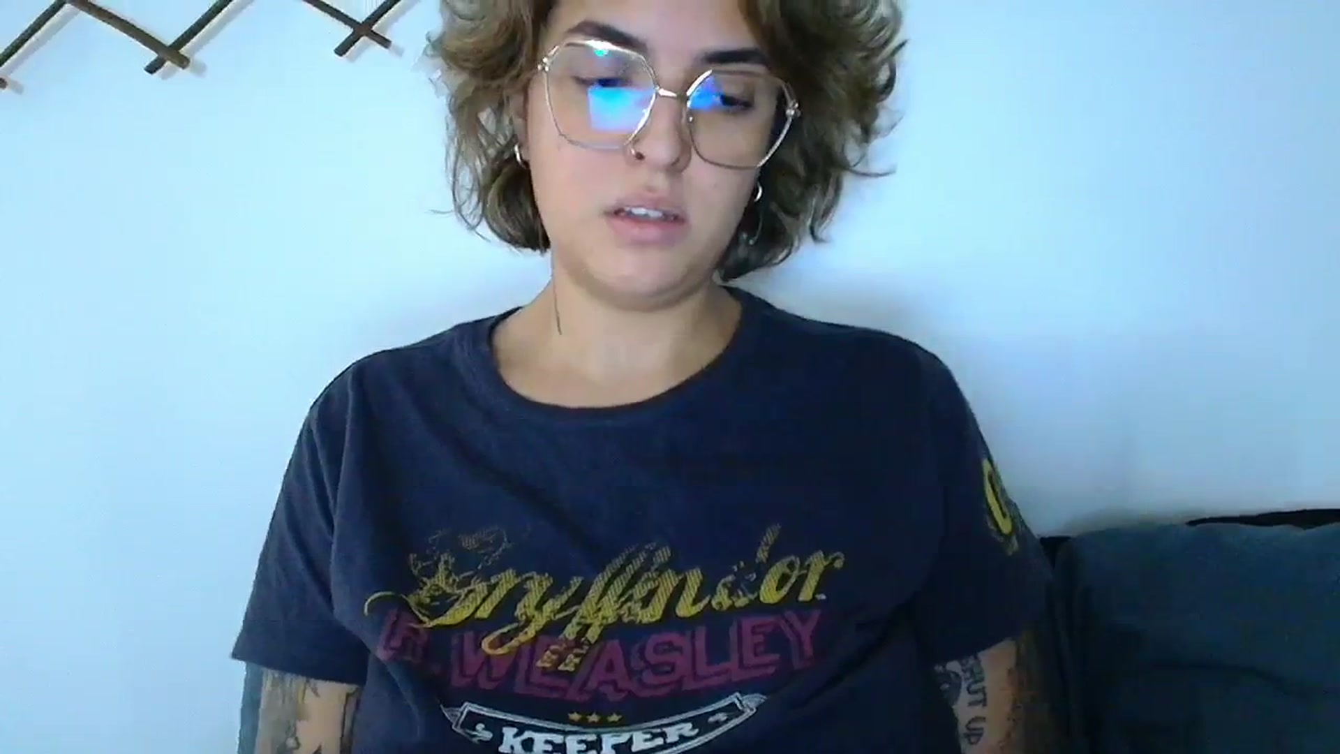 Gallery image thumbnail from QueensNYC's myfreecams stream on, 12/10/2024, 17:28 image 9 of 20