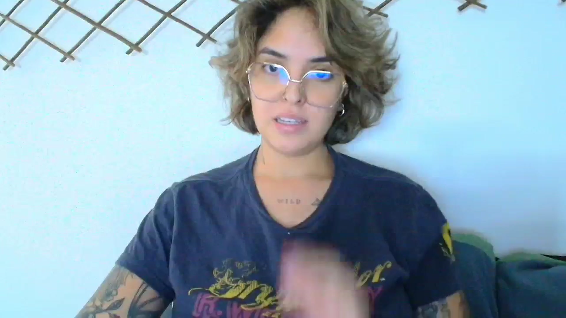 Gallery image thumbnail from QueensNYC's myfreecams stream on, 12/10/2024, 19:28 image 12 of 20