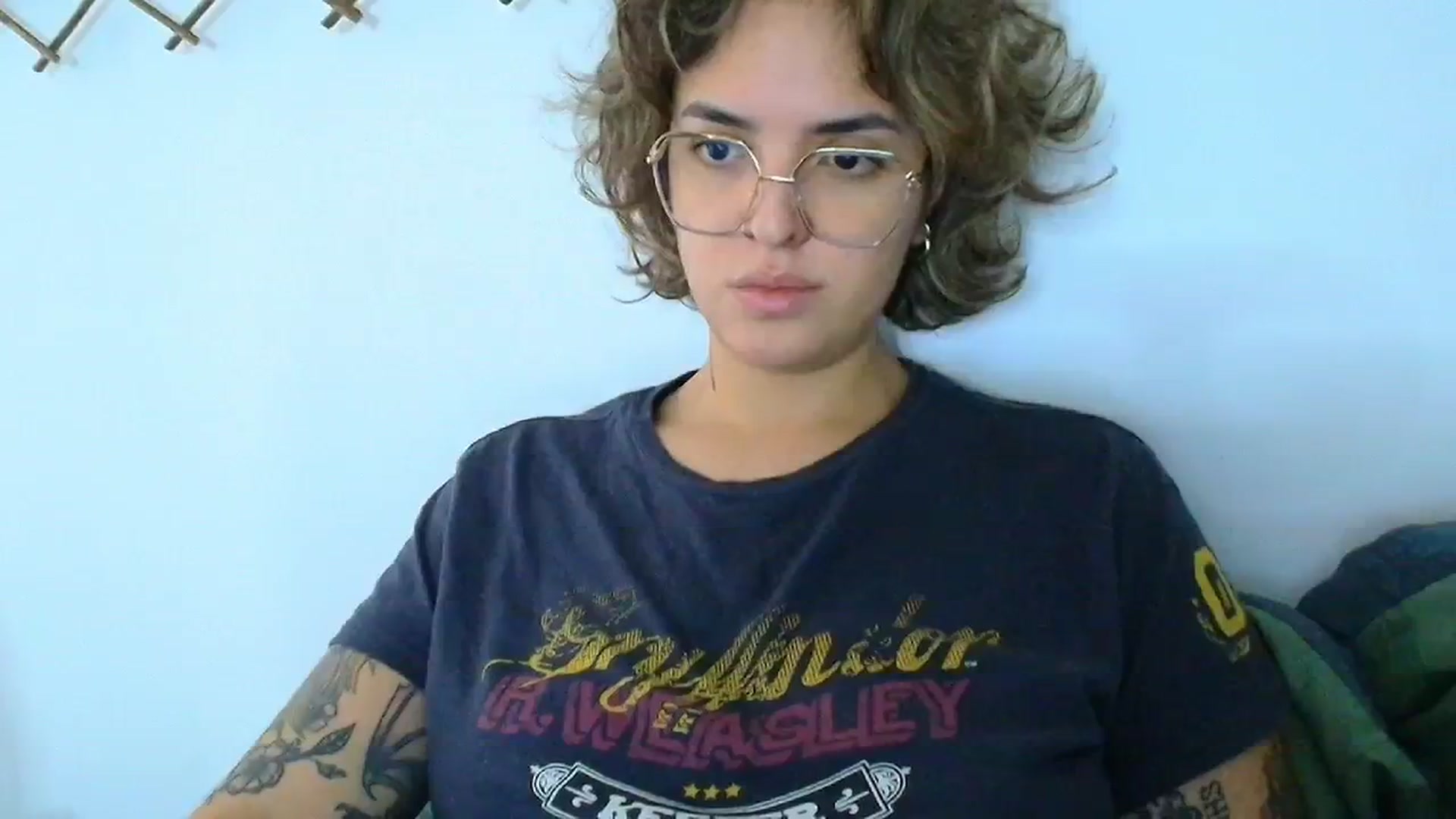 Gallery image thumbnail from QueensNYC's myfreecams stream on, 12/11/2024, 17:30 image 20 of 20