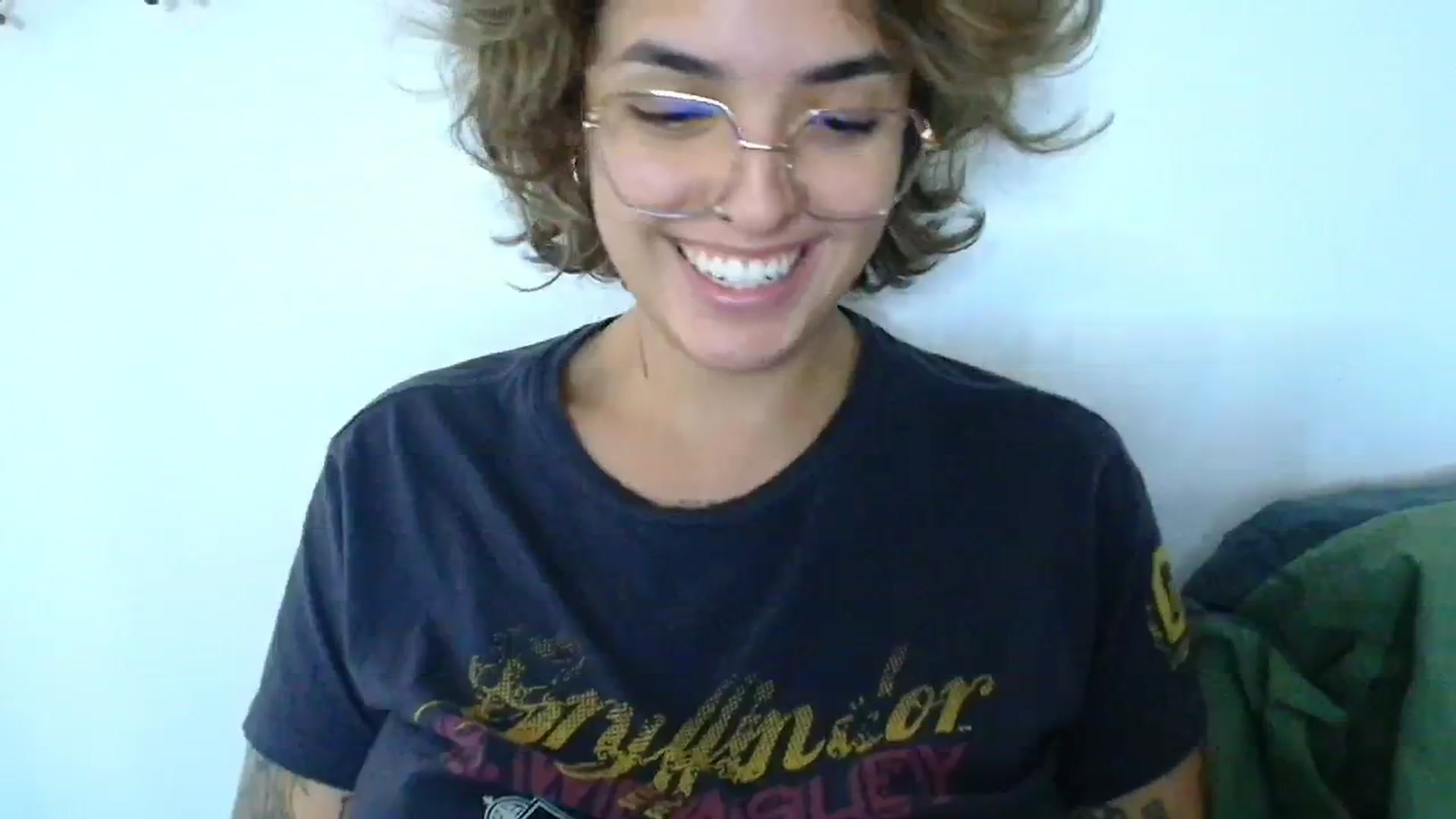 Gallery image thumbnail from QueensNYC's myfreecams stream on, 12/11/2024, 17:30 image 10 of 20