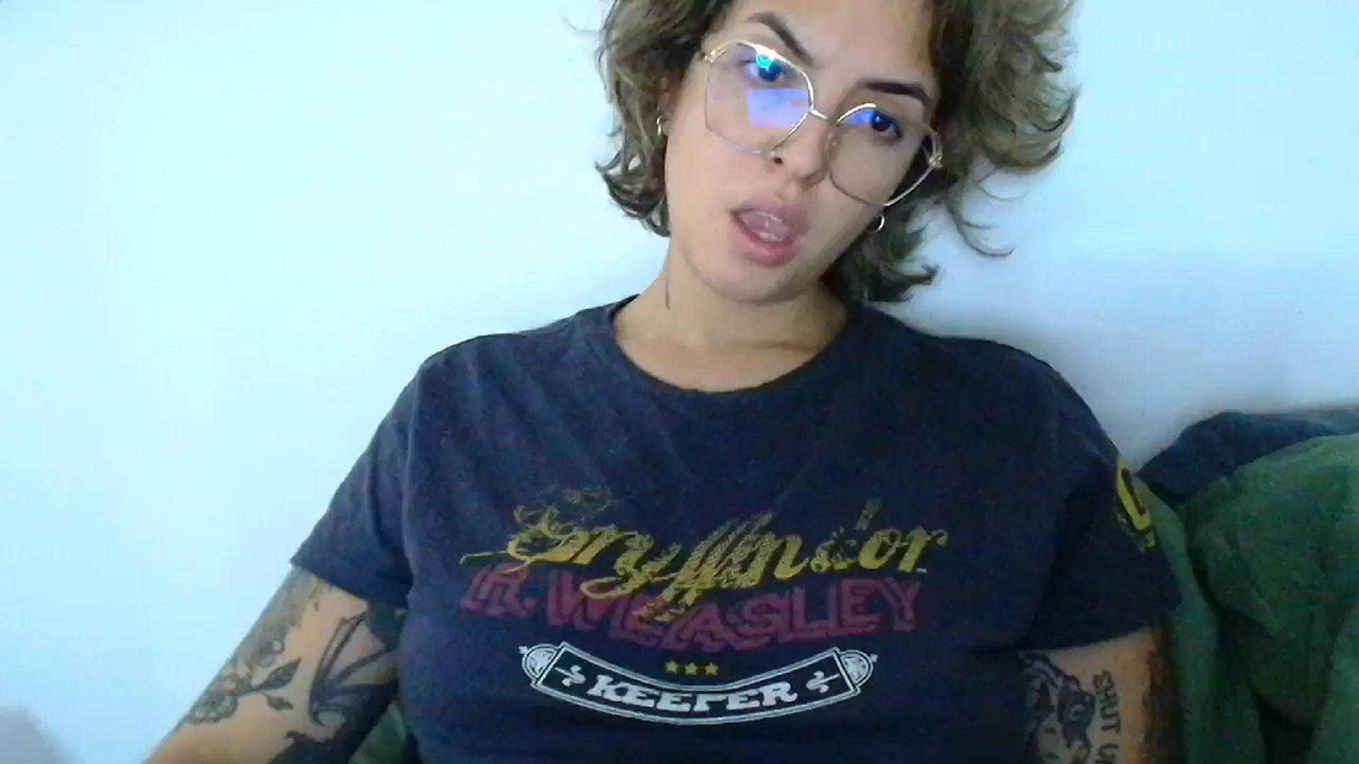 Gallery image thumbnail from QueensNYC's myfreecams stream on, 12/11/2024, 17:30 image 4 of 20