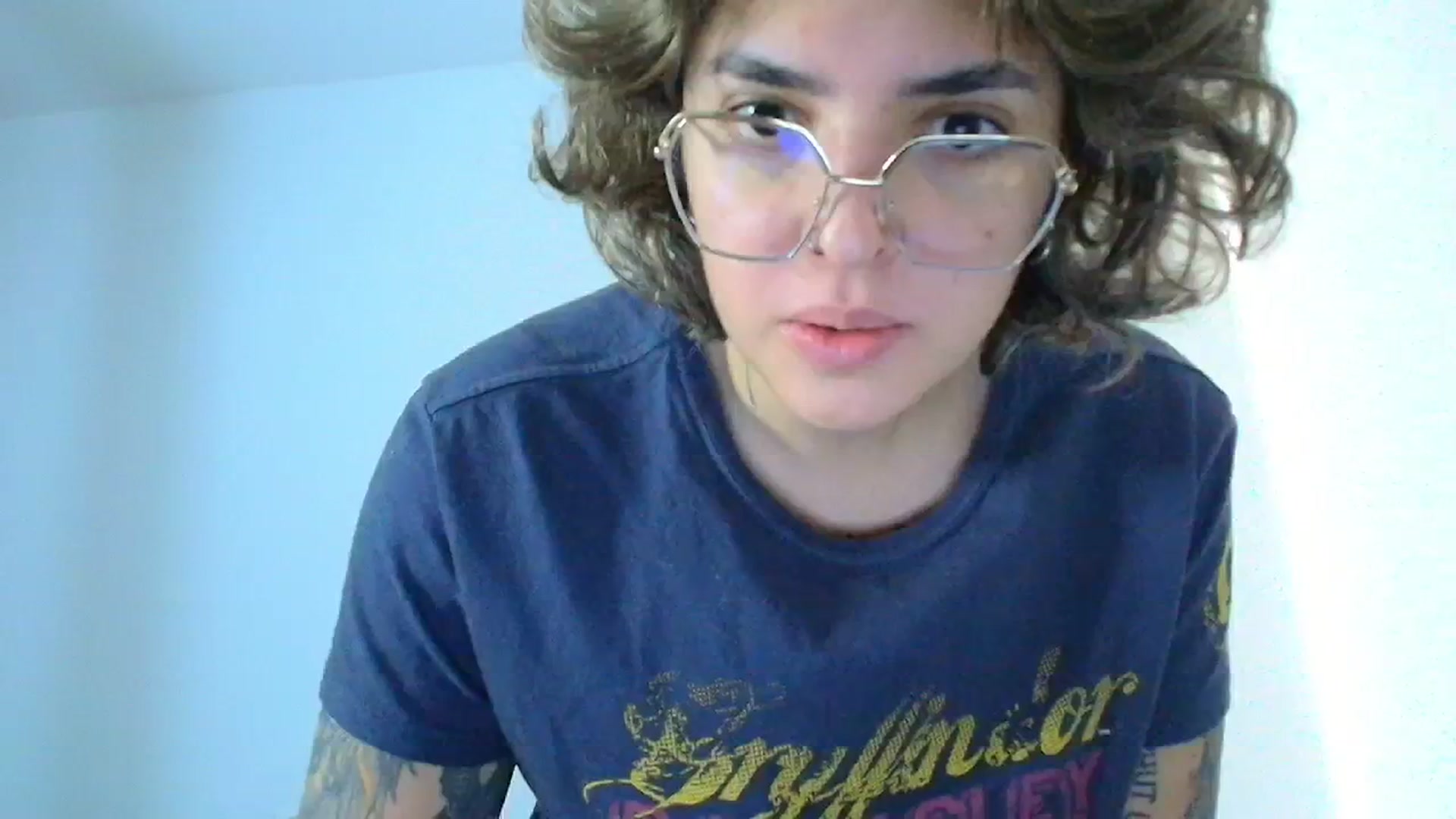 Gallery image thumbnail from QueensNYC's myfreecams stream on, 12/26/2024, 16:31 image 10 of 20