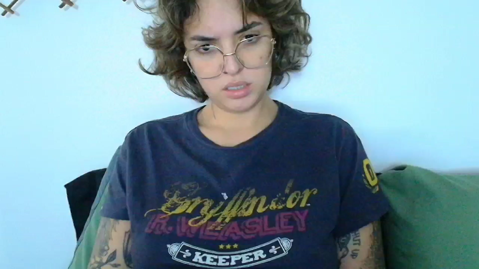 Gallery image thumbnail from QueensNYC's myfreecams stream on, 12/26/2024, 16:31 image 20 of 20