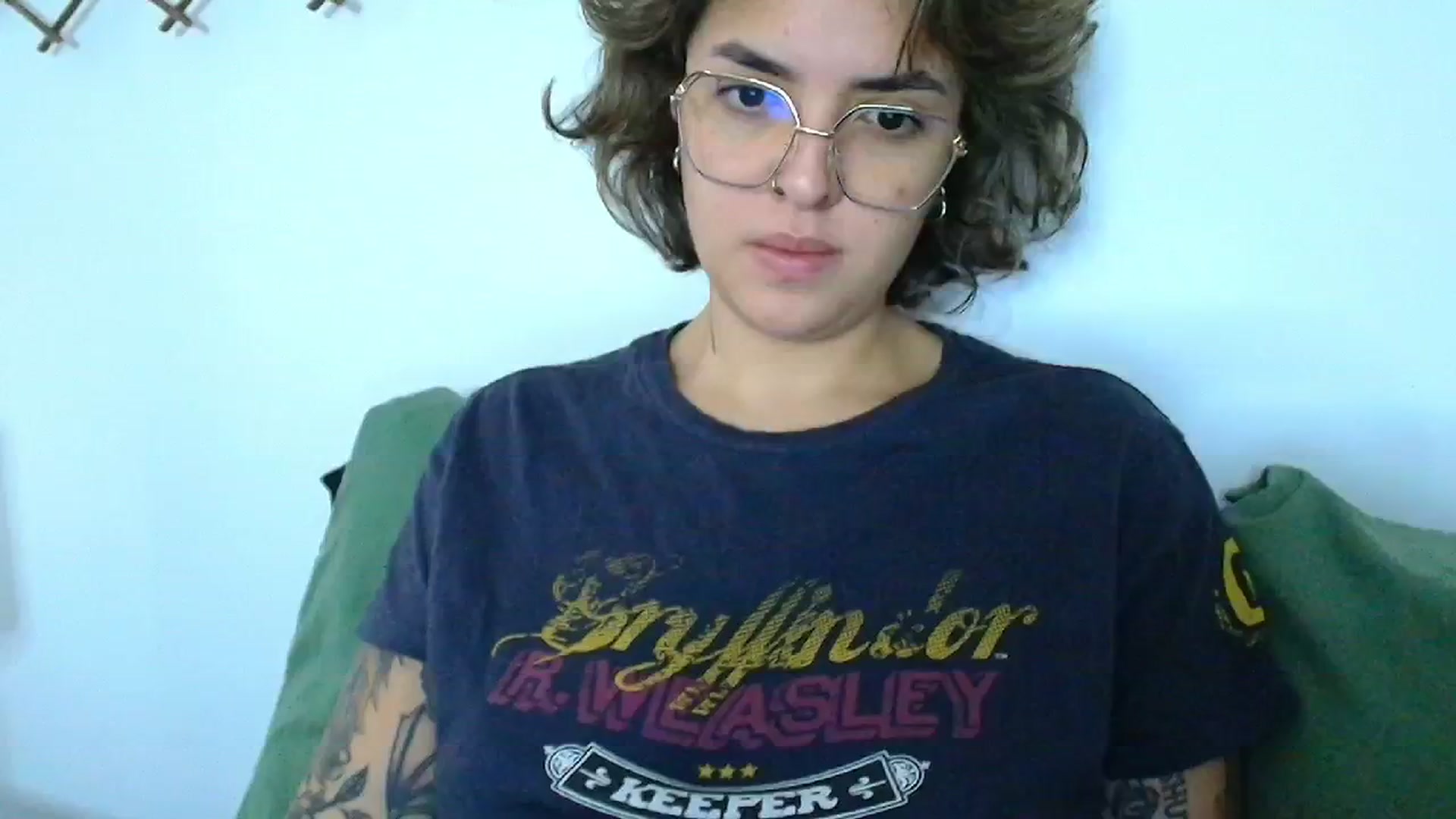 Gallery image thumbnail from QueensNYC's myfreecams stream on, 12/26/2024, 16:31 image 1 of 20