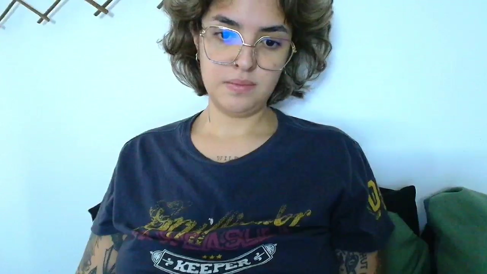 Gallery image thumbnail from QueensNYC's myfreecams stream on, 12/26/2024, 17:23 image 6 of 20