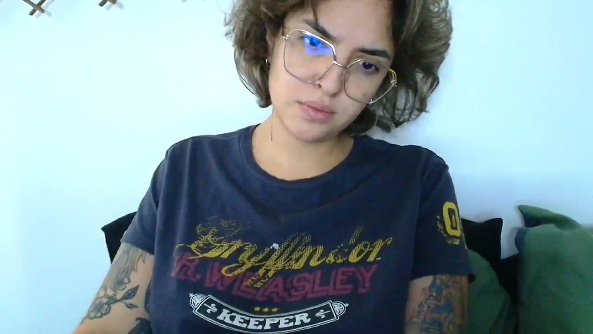 Gallery image thumbnail from QueensNYC's myfreecams stream on, 12/26/2024, 17:23 image 12 of 20