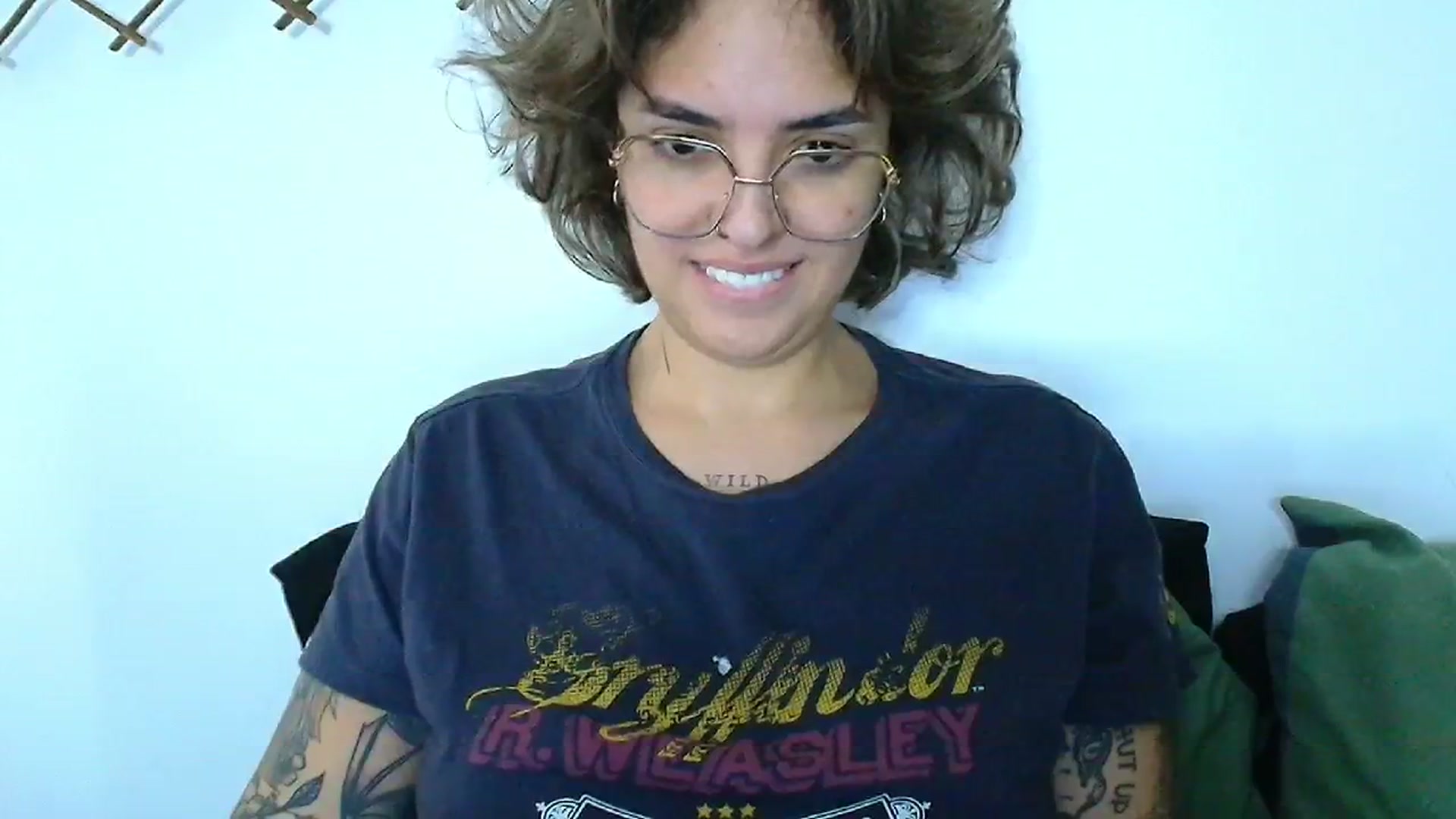 Gallery image thumbnail from QueensNYC's myfreecams stream on, 12/26/2024, 17:23 image 8 of 20