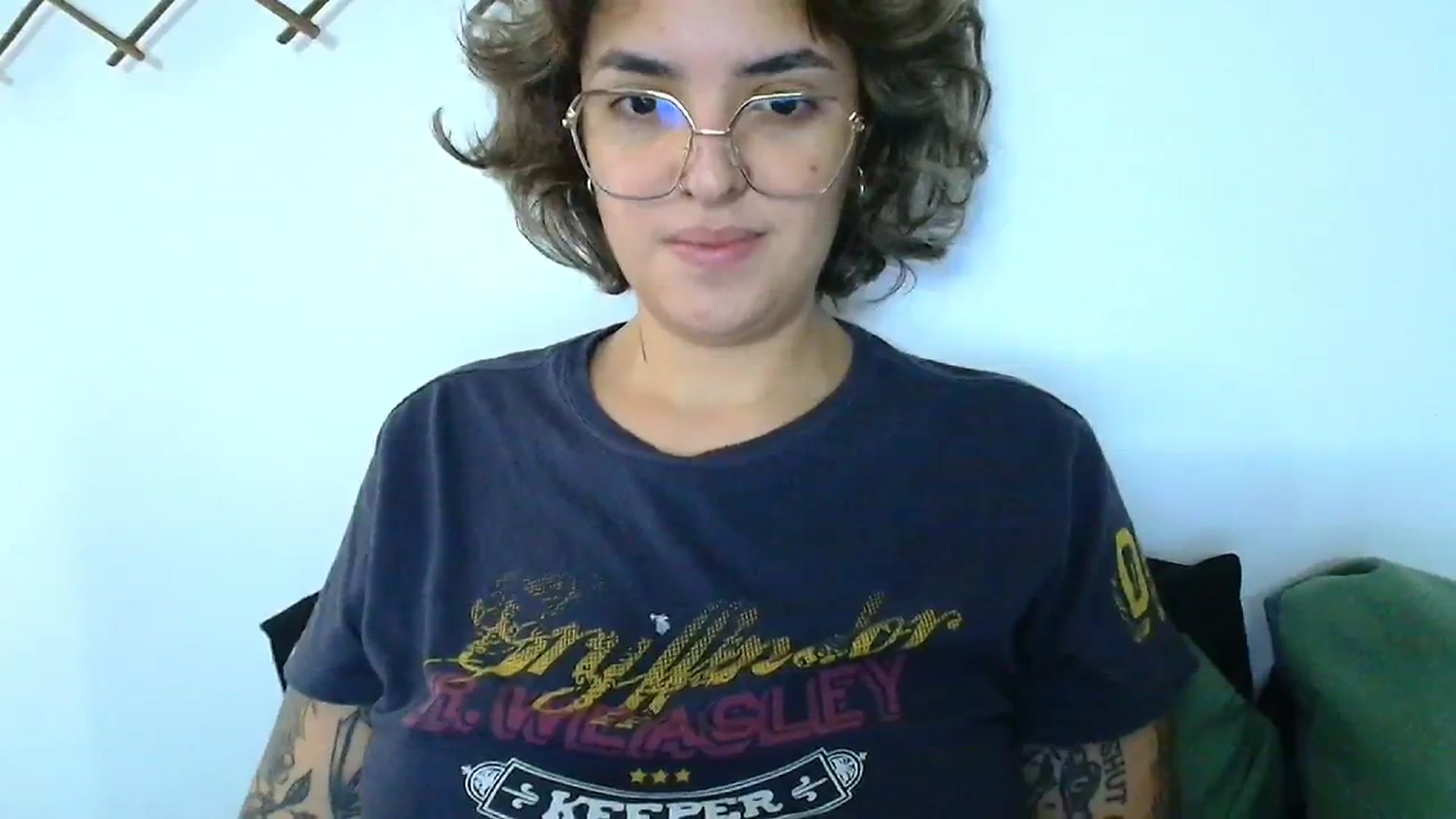 Gallery image thumbnail from QueensNYC's myfreecams stream on, 12/26/2024, 17:23 image 3 of 20