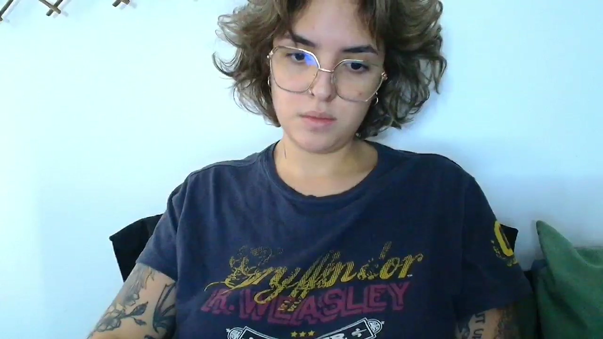 Gallery image thumbnail from QueensNYC's myfreecams stream on, 12/26/2024, 17:52 image 3 of 20