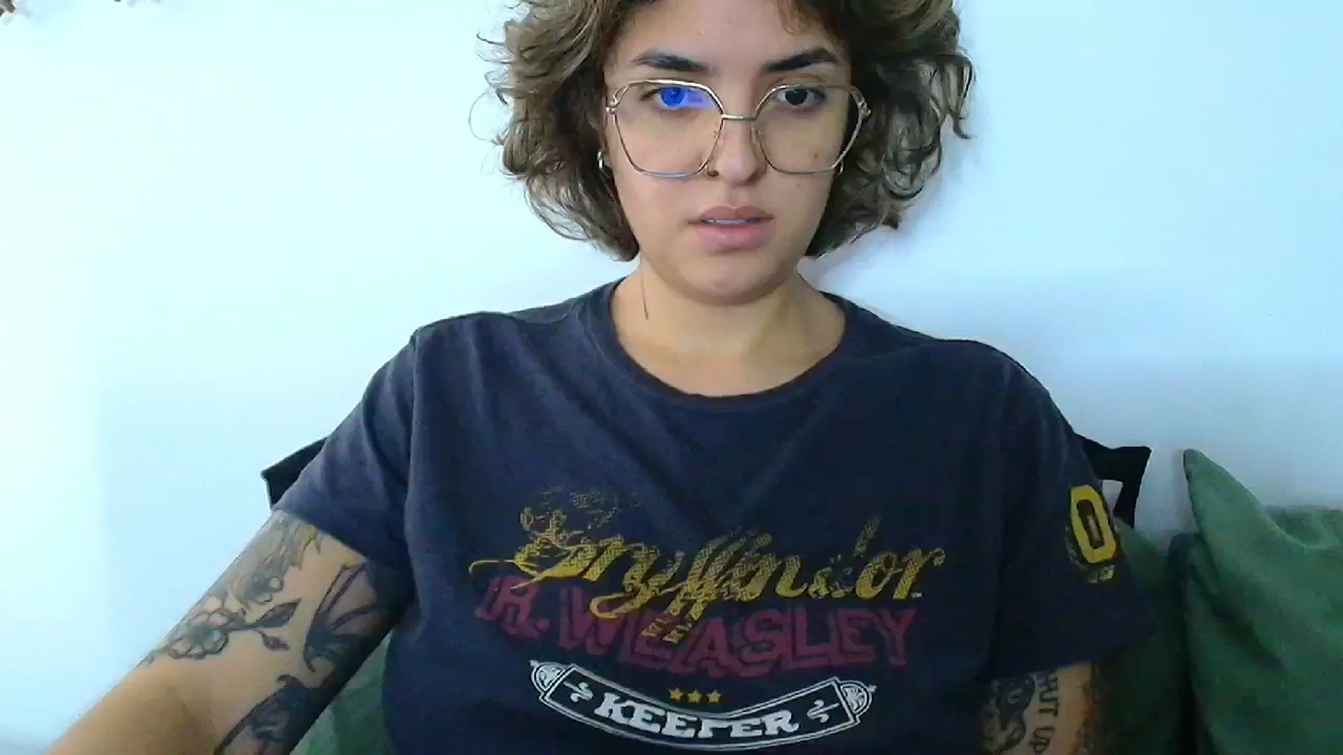 Gallery image thumbnail from QueensNYC's myfreecams stream on, 12/26/2024, 17:52 image 19 of 20