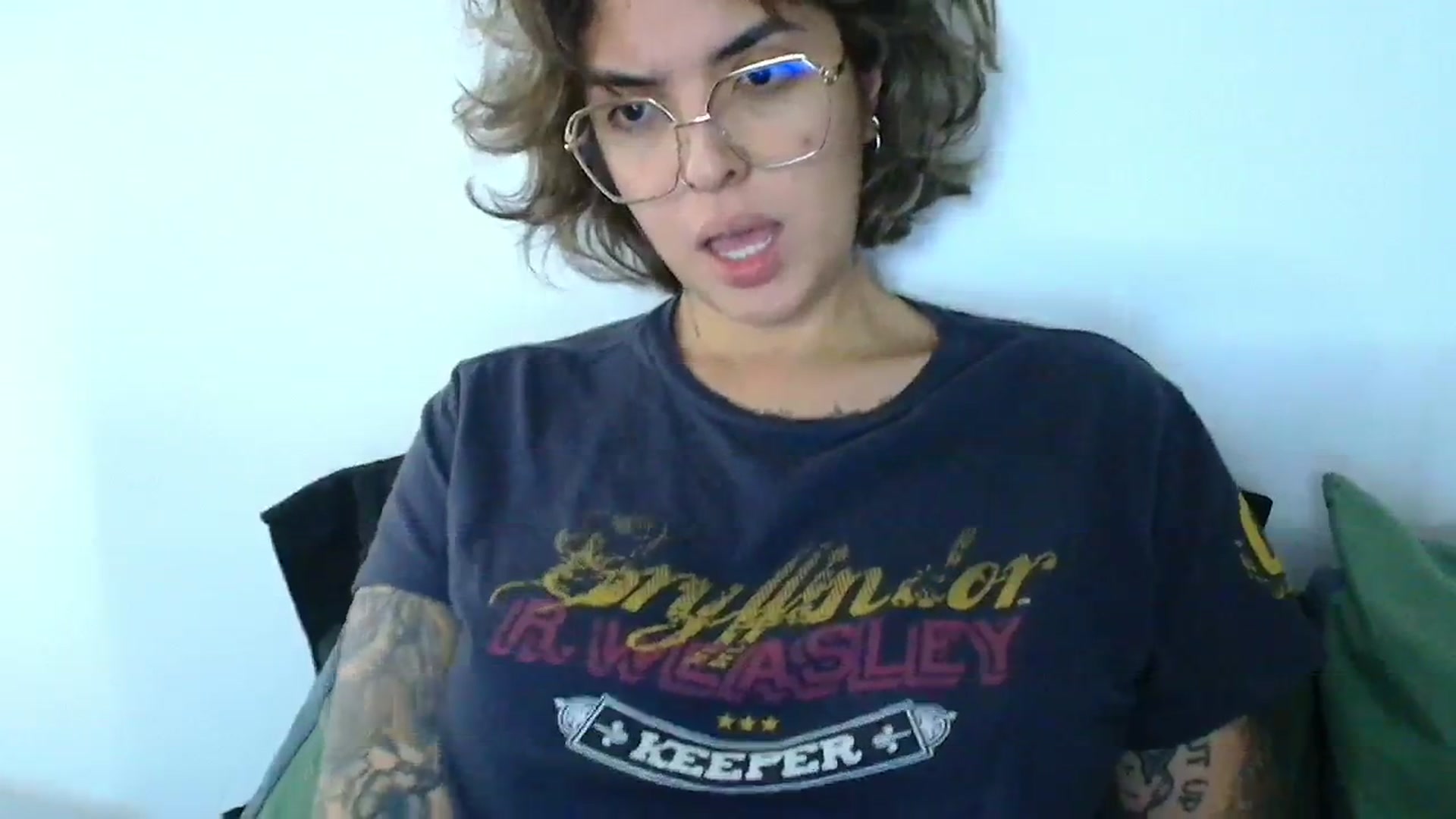 Gallery image thumbnail from QueensNYC's myfreecams stream on, 12/26/2024, 17:52 image 6 of 20