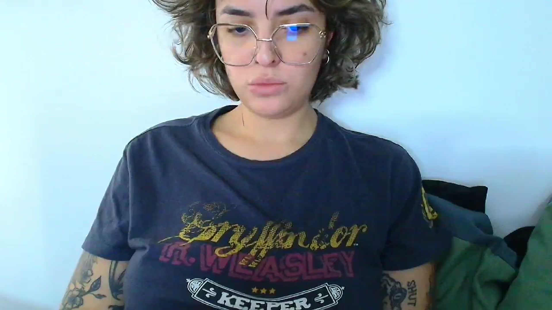 Gallery image thumbnail from QueensNYC's myfreecams stream on, 12/26/2024, 18:50 image 12 of 20
