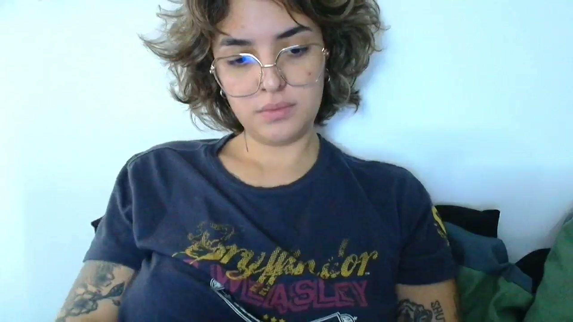 Gallery image thumbnail from QueensNYC's myfreecams stream on, 12/26/2024, 18:50 image 15 of 20