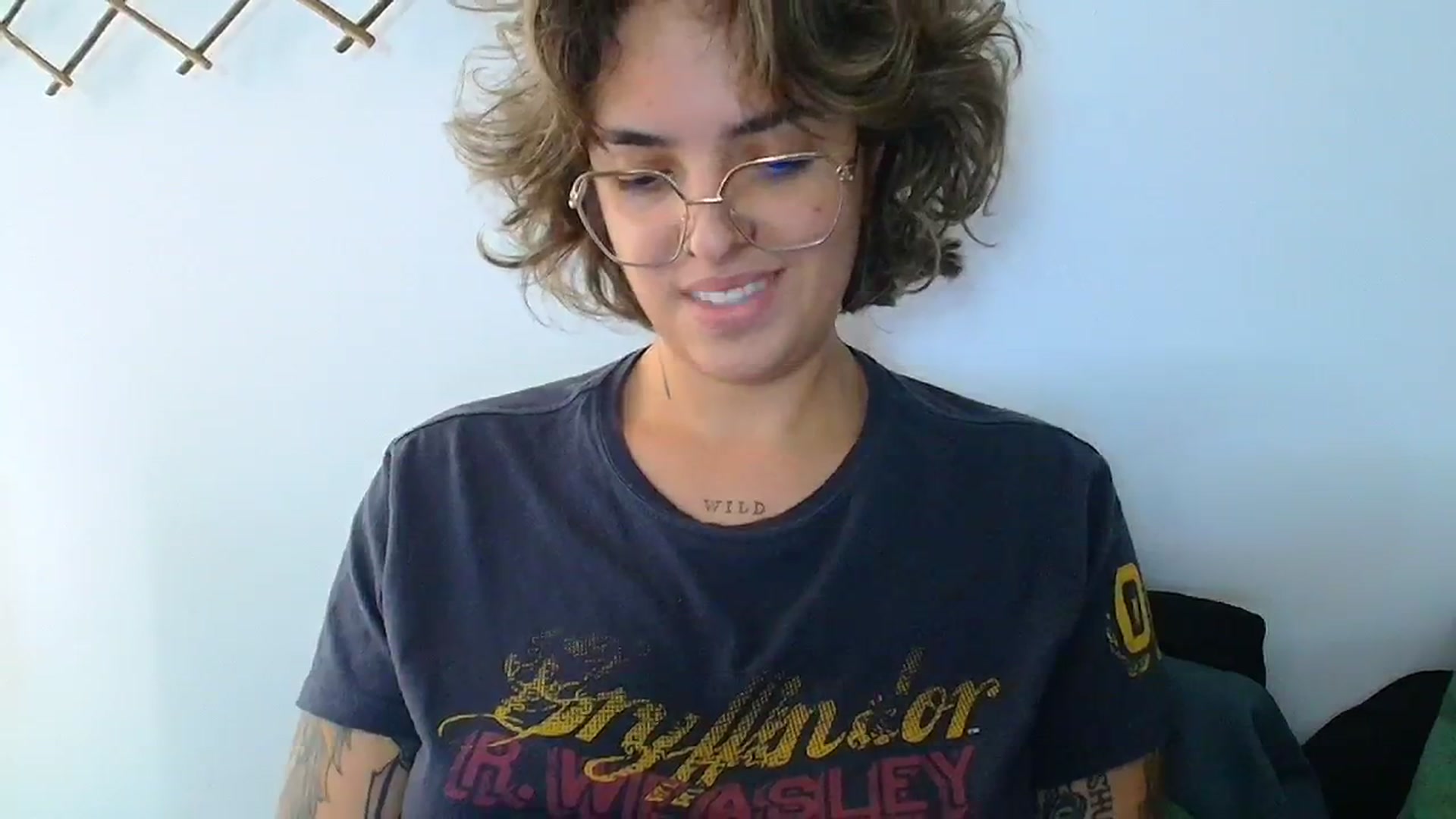 Gallery image thumbnail from QueensNYC's myfreecams stream on, 12/26/2024, 19:40 image 6 of 20