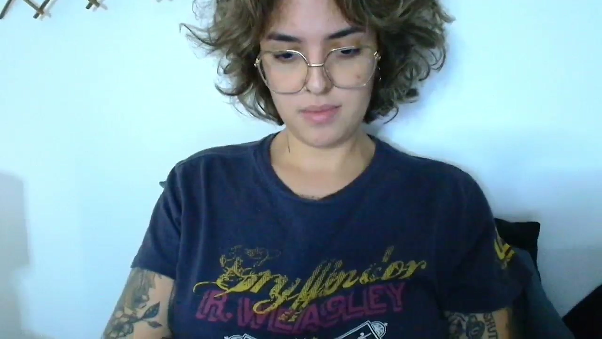 Gallery image thumbnail from QueensNYC's myfreecams stream on, 12/26/2024, 20:11 image 4 of 20