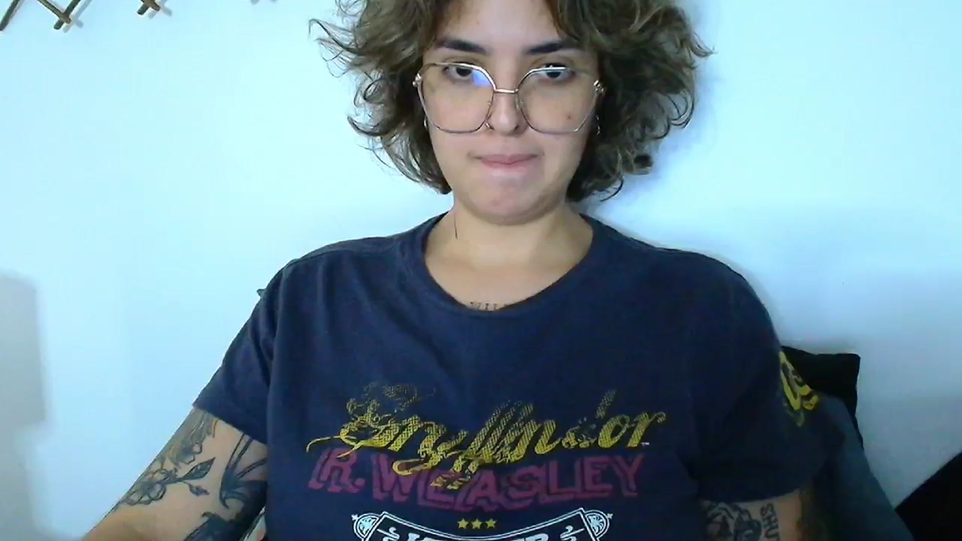 Gallery image thumbnail from QueensNYC's myfreecams stream on, 12/26/2024, 20:11 image 6 of 20