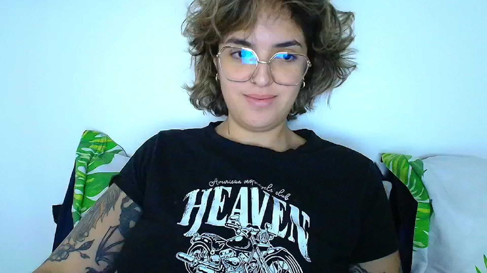 Gallery image thumbnail from QueensNYC's myfreecams stream on, 01/20/2025, 15:22 image 17 of 20