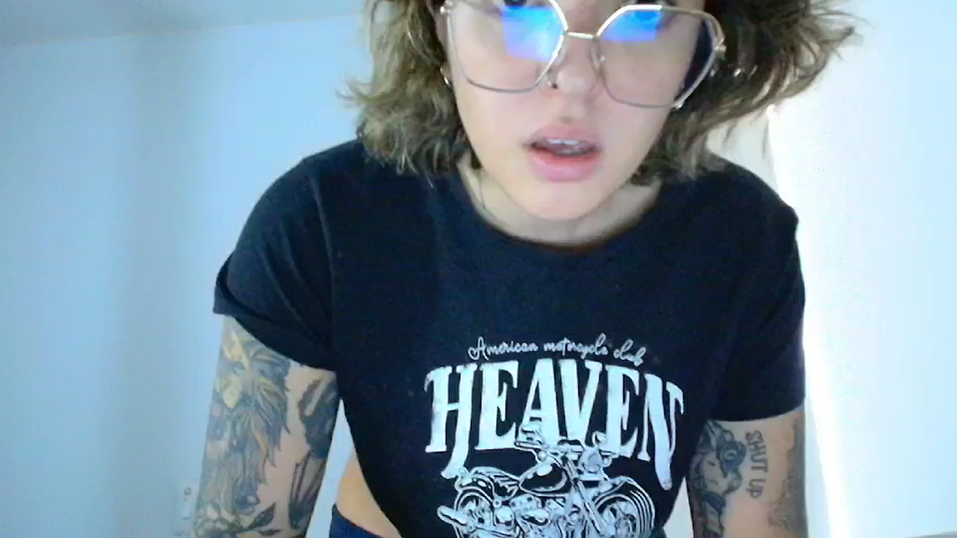 Gallery image thumbnail from QueensNYC's myfreecams stream on, 01/20/2025, 15:22 image 4 of 20