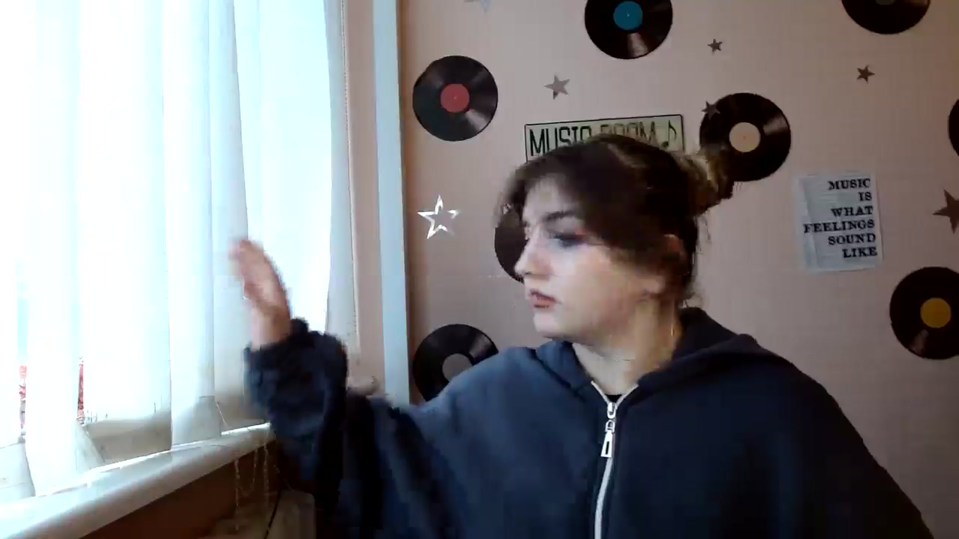 Gallery image thumbnail from QuinOfLove's myfreecams stream on, 11/27/2025, 13:01 image 6 of 20