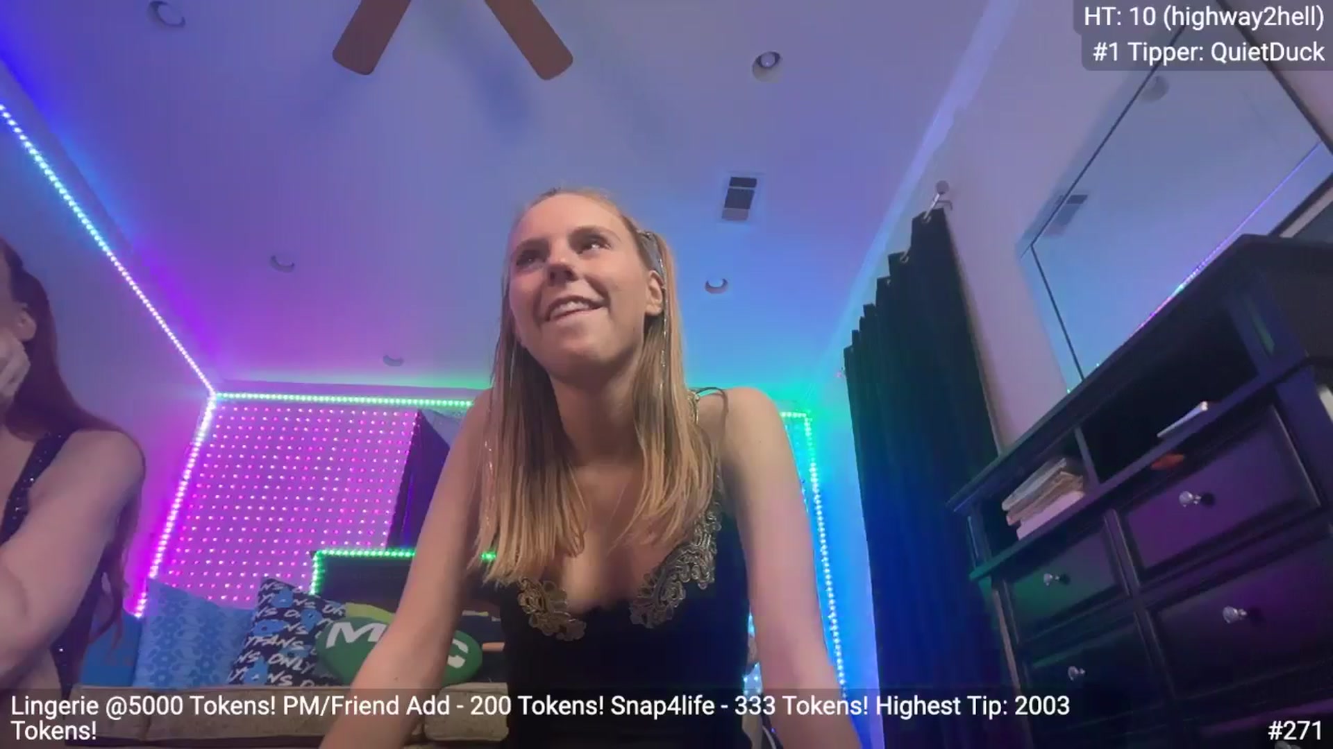 Gallery image thumbnail from QuinnBlighe's myfreecams stream on, 10/31/2025, 08:13 image 19 of 20