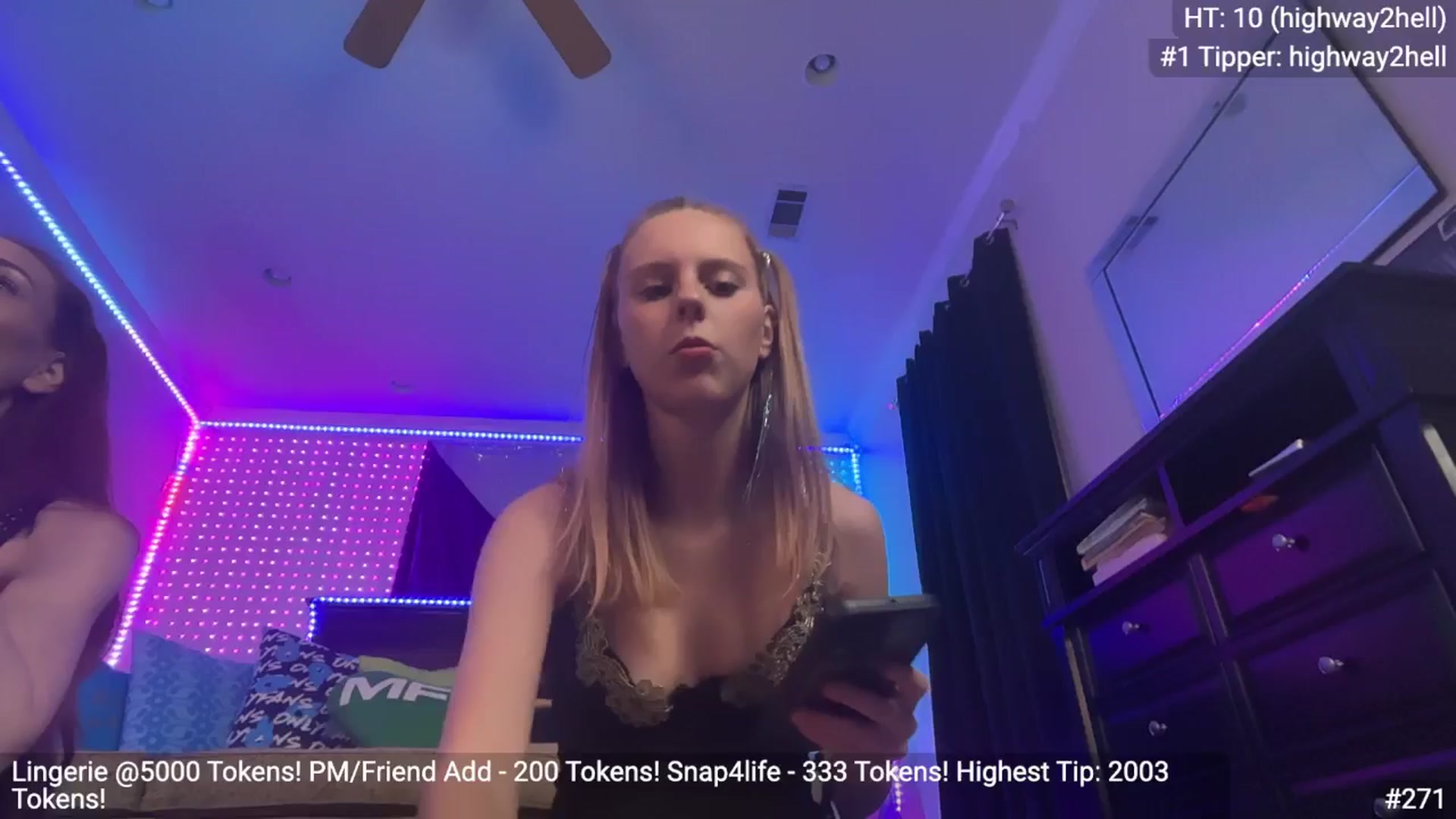 Gallery image thumbnail from QuinnBlighe's myfreecams stream on, 10/31/2025, 08:13 image 6 of 20