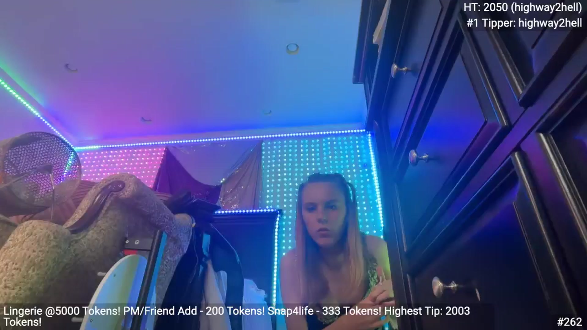 Gallery image thumbnail from QuinnBlighe's myfreecams stream on, 10/31/2025, 10:54 image 8 of 20